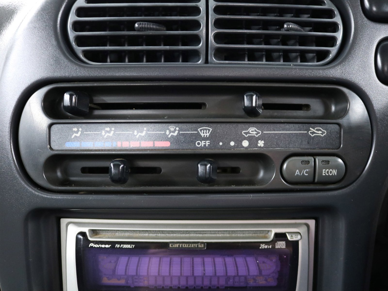 1998 Daihatsu Hijet 10