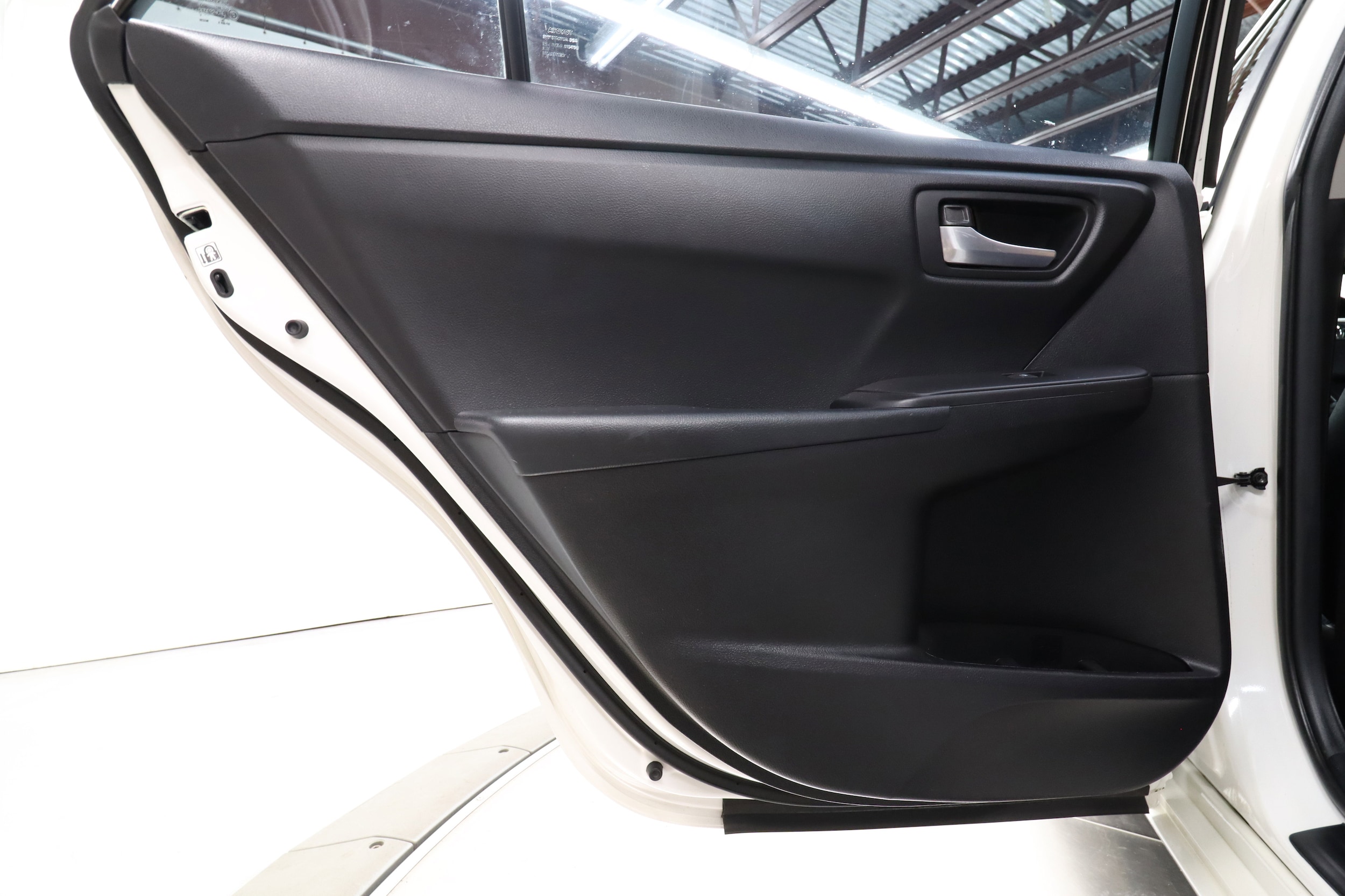 2016 Toyota Camry 22