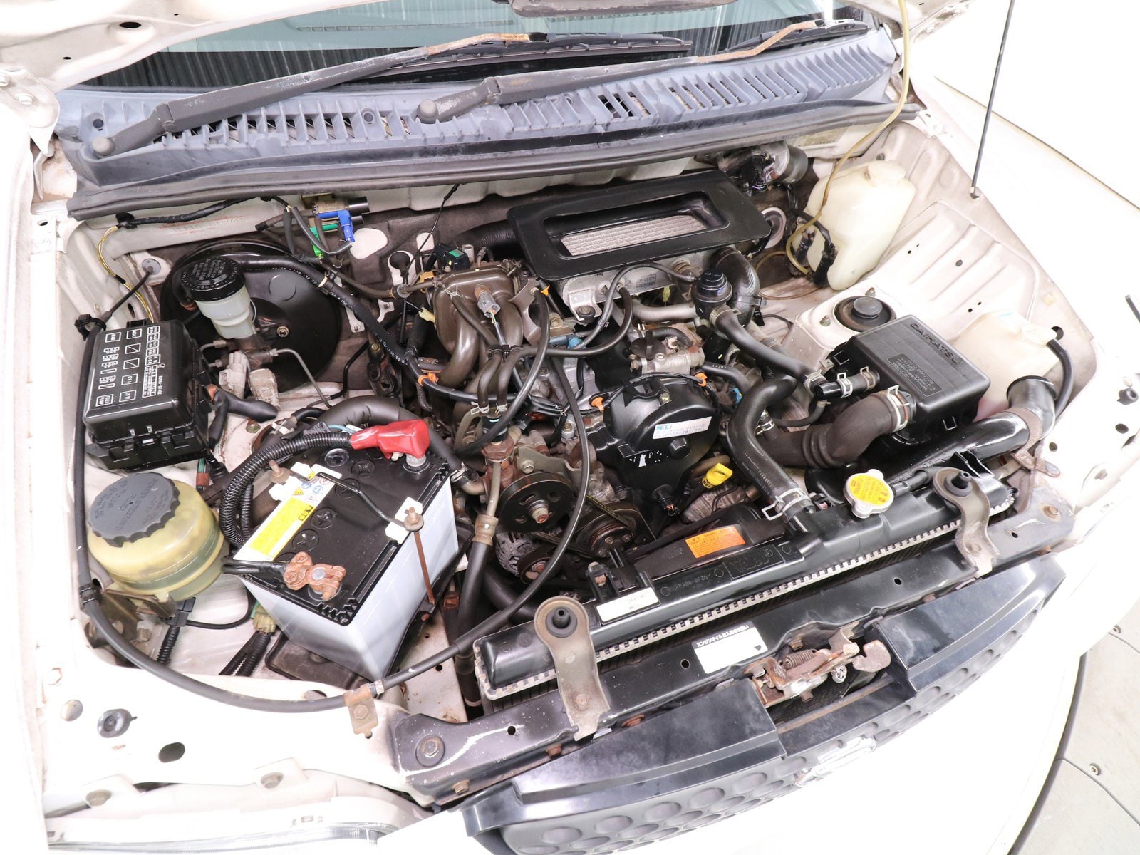 1999 Daihatsu Terios 26