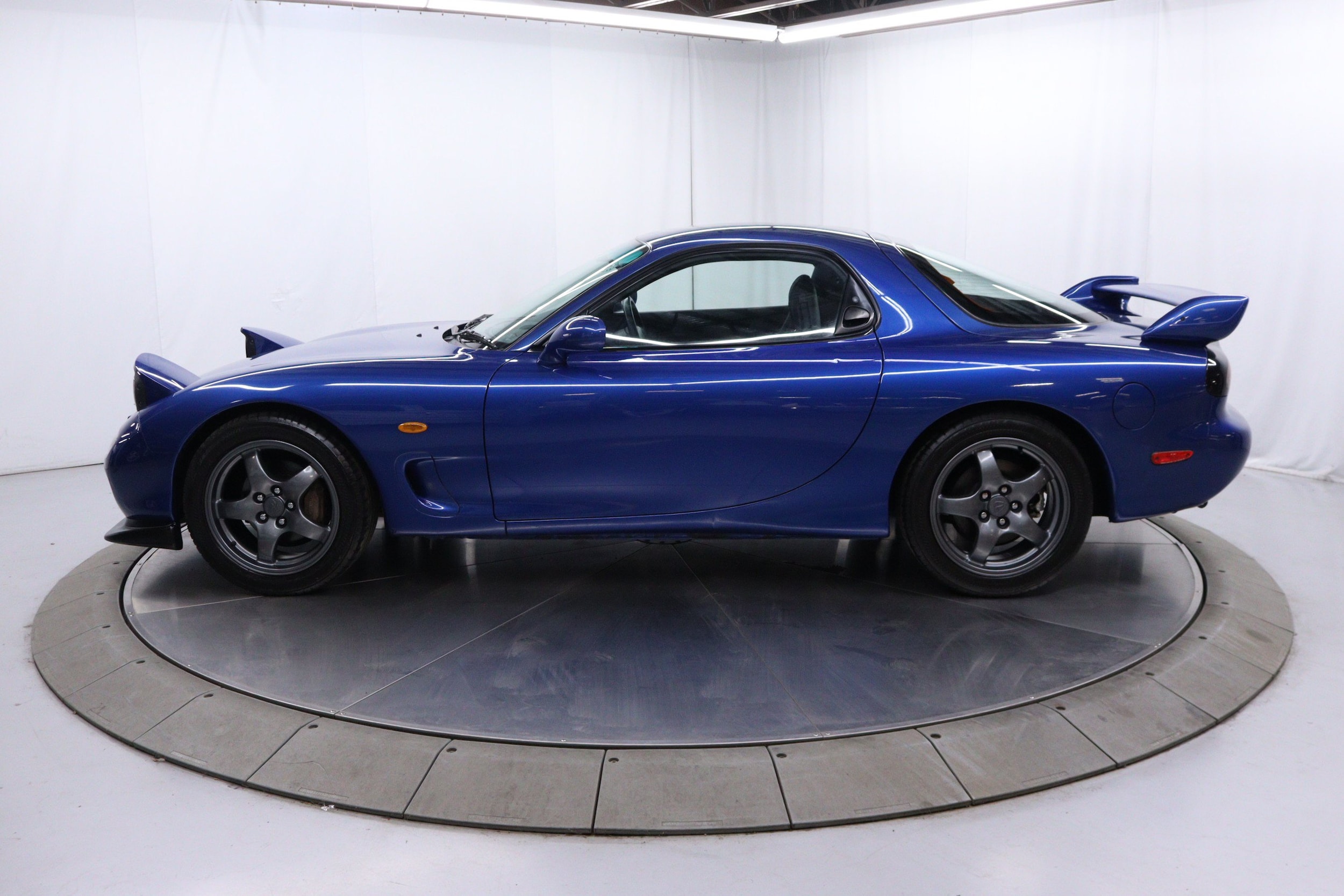 2001 Mazda RX-7 4