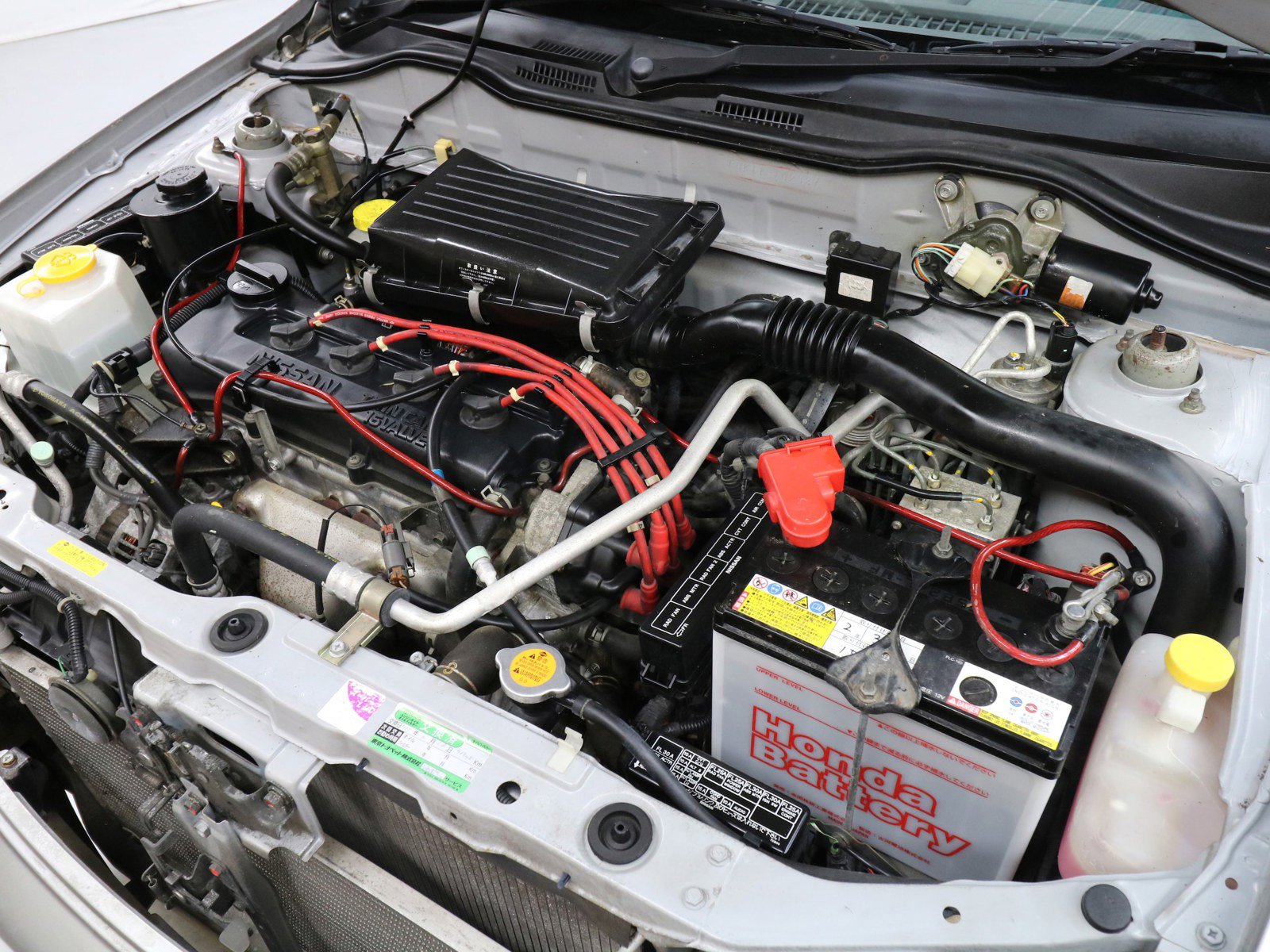 1998 Nissan March 25