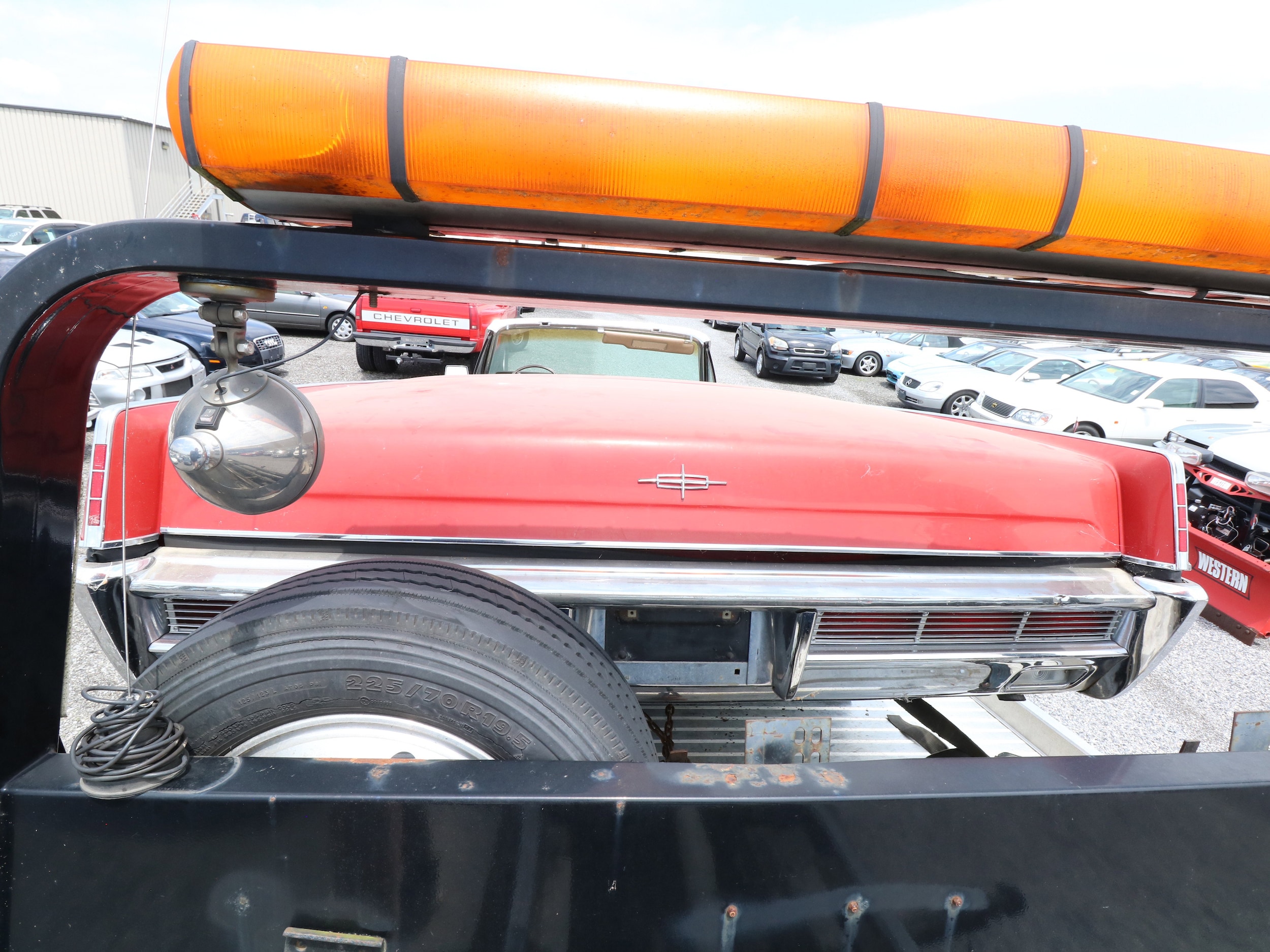 1966 Lincoln Continental 13