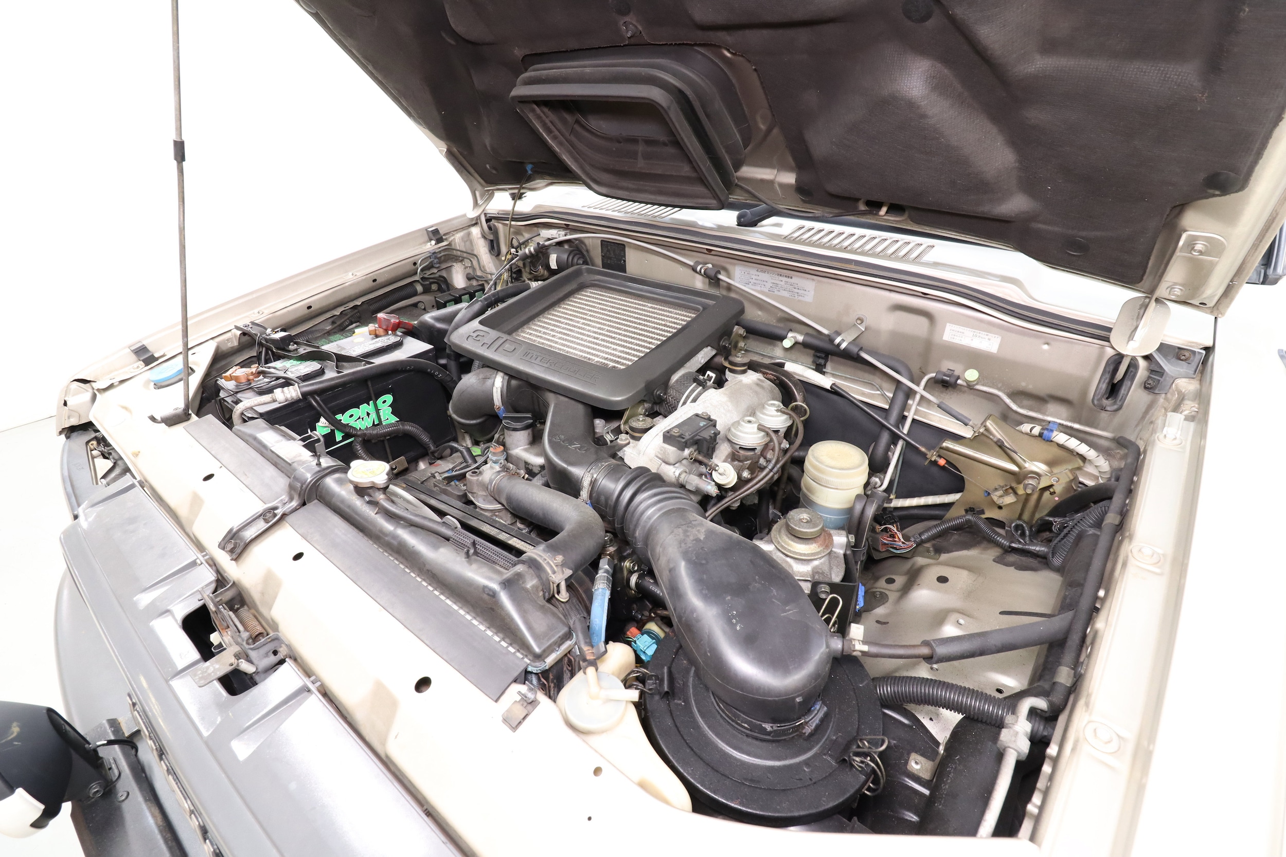 1996 Isuzu Bighorn 27