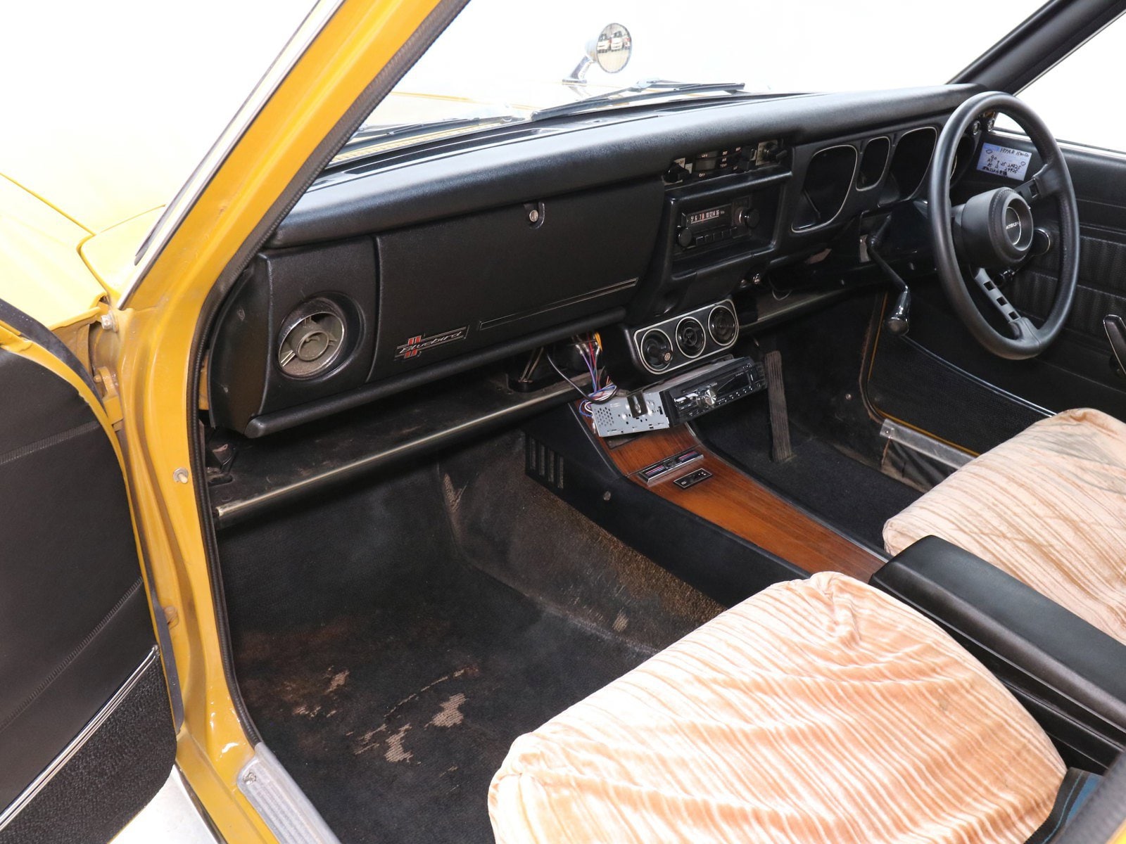 1971 Datsun Bluebird 18