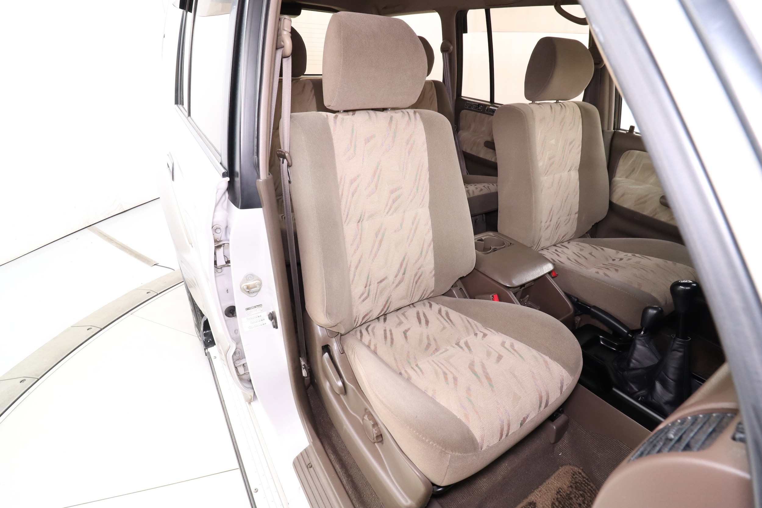 1999 Toyota Land Cruiser Prado 21