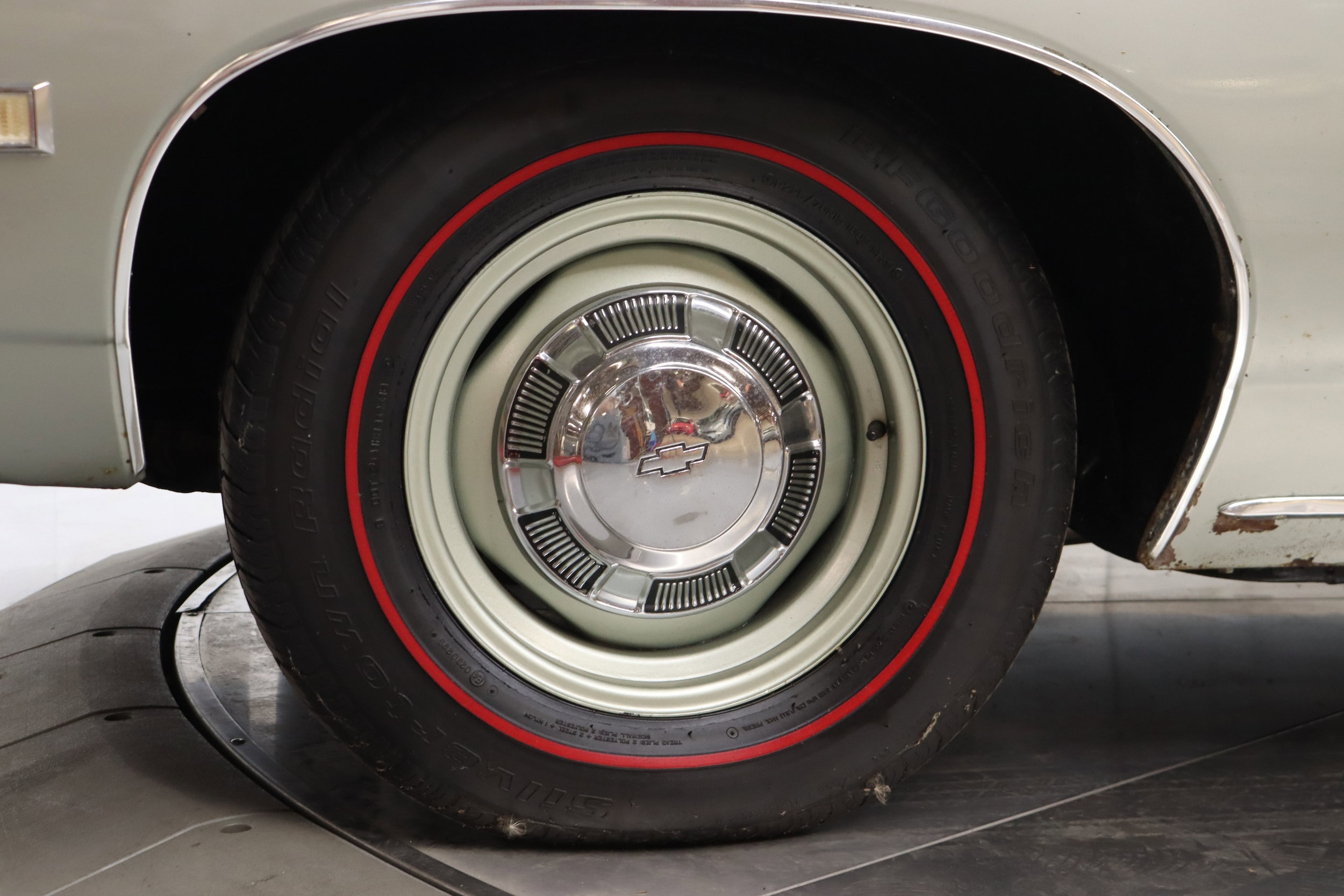 1968 Chevrolet Impala 32
