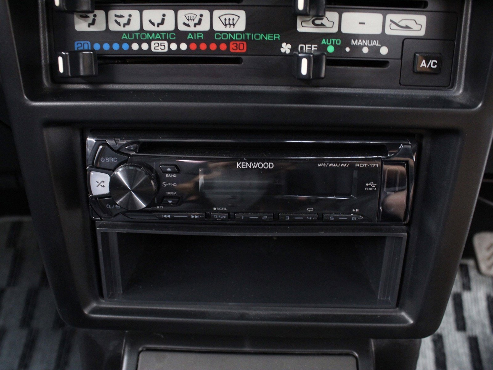 1987 Nissan EXA 17