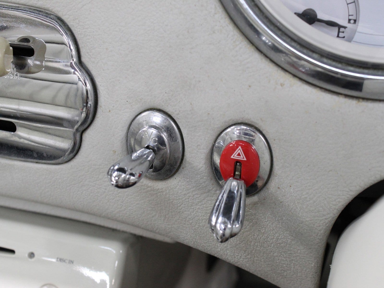 1991 Nissan Figaro 46