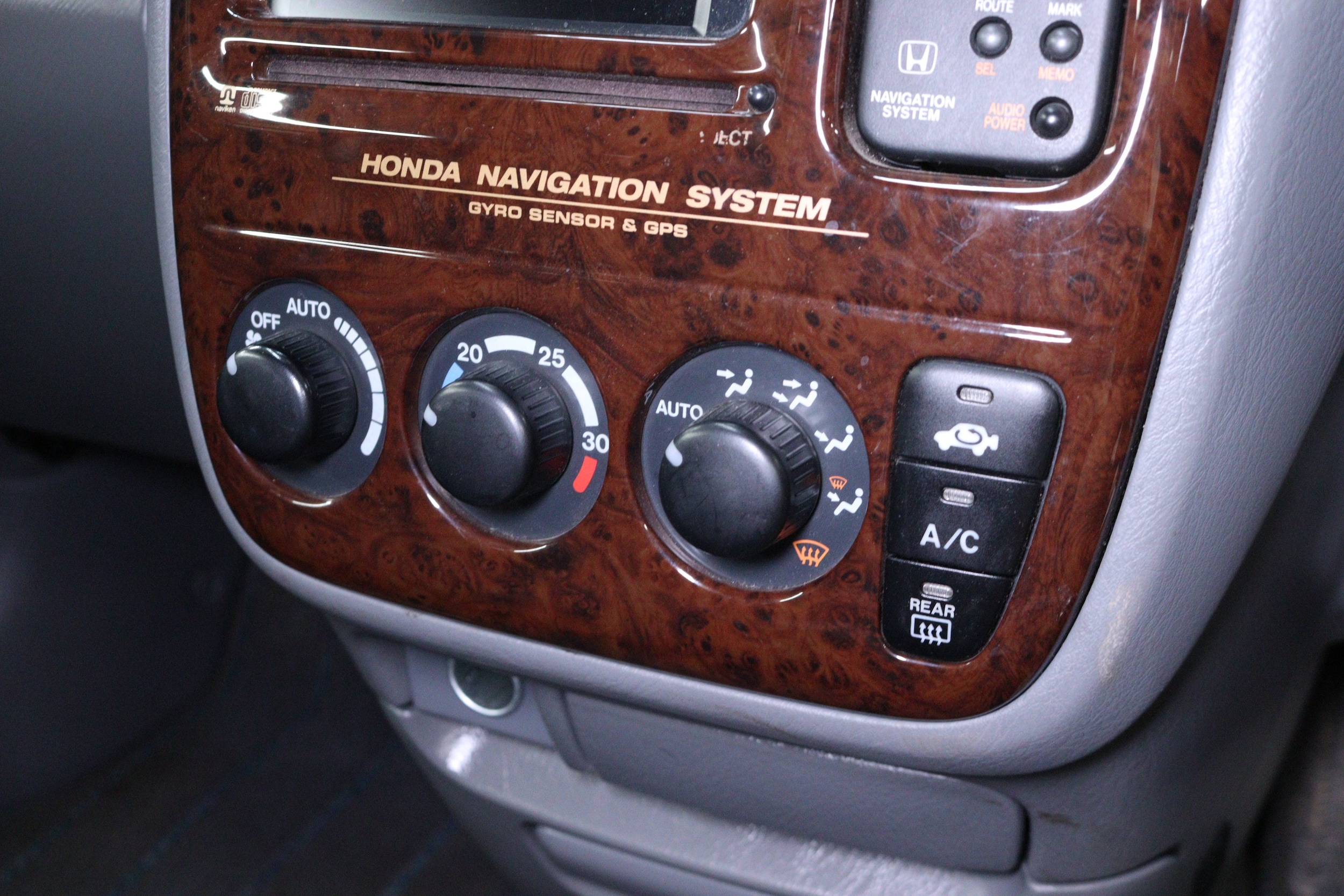 1997 Honda CR-V 16