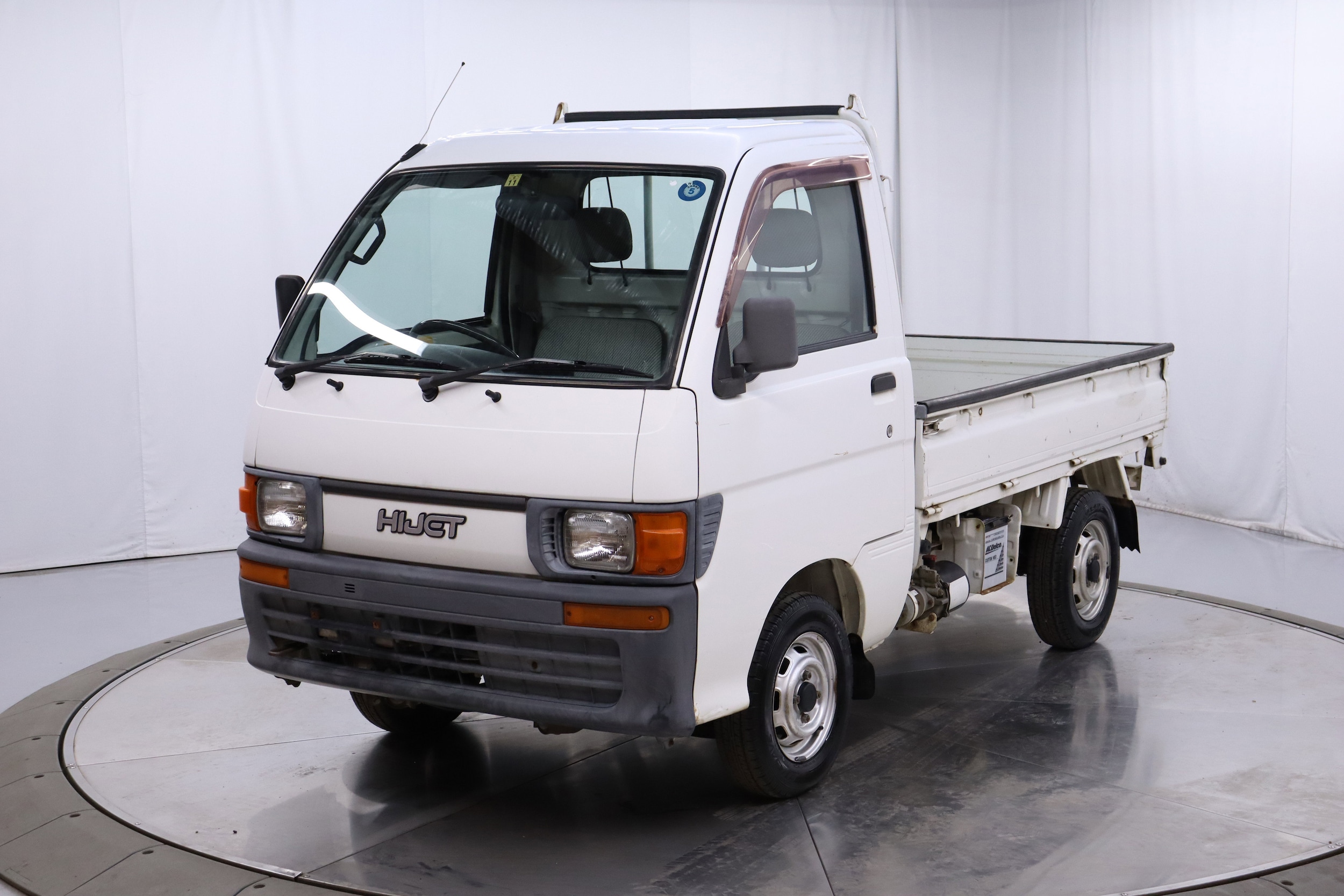 1998 Daihatsu Hijet 4
