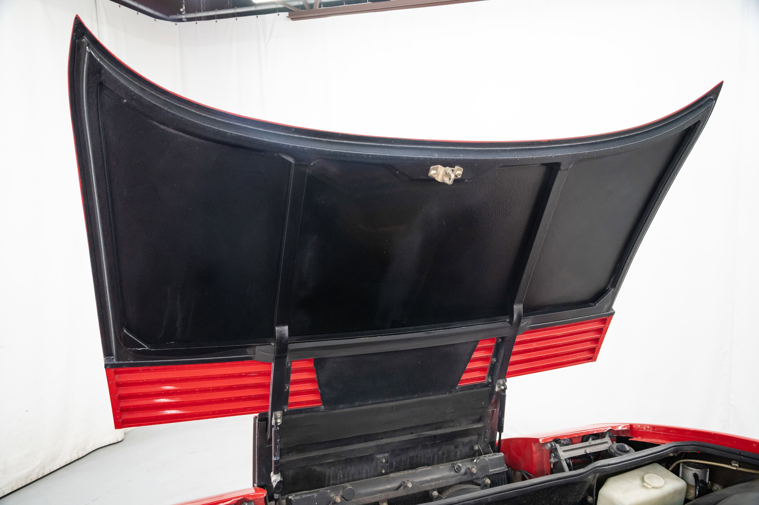 1991 Ferrari Mondial 184