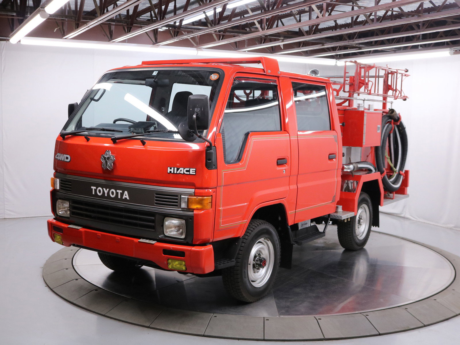 1992 Toyota Hiace 2