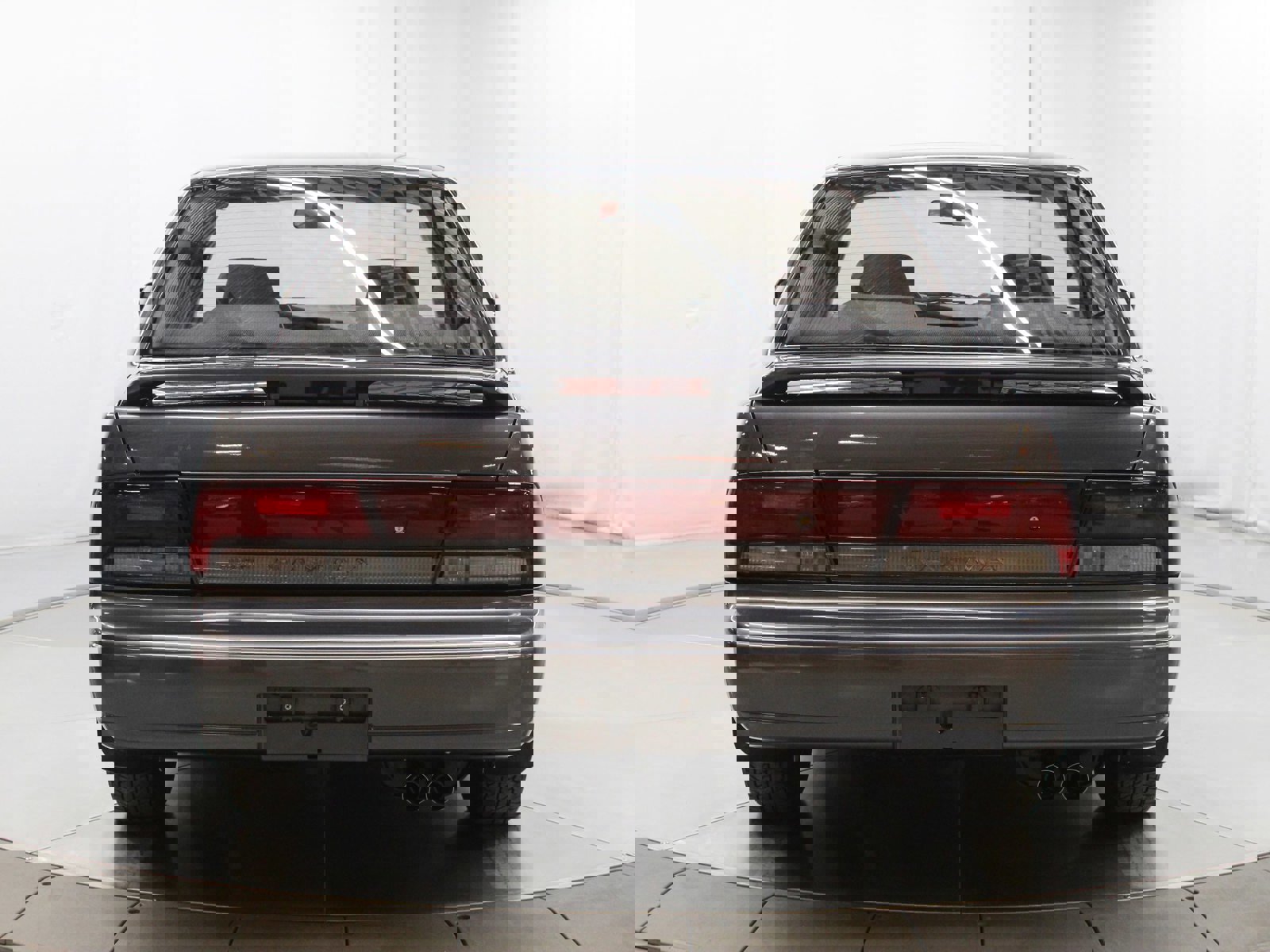 1992 Nissan Maxima 6