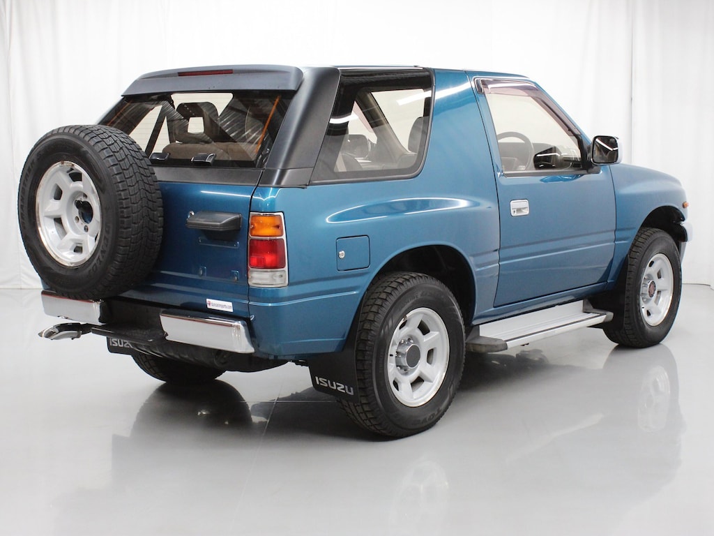 Used 1995 Isuzu Mu 2dr SUV