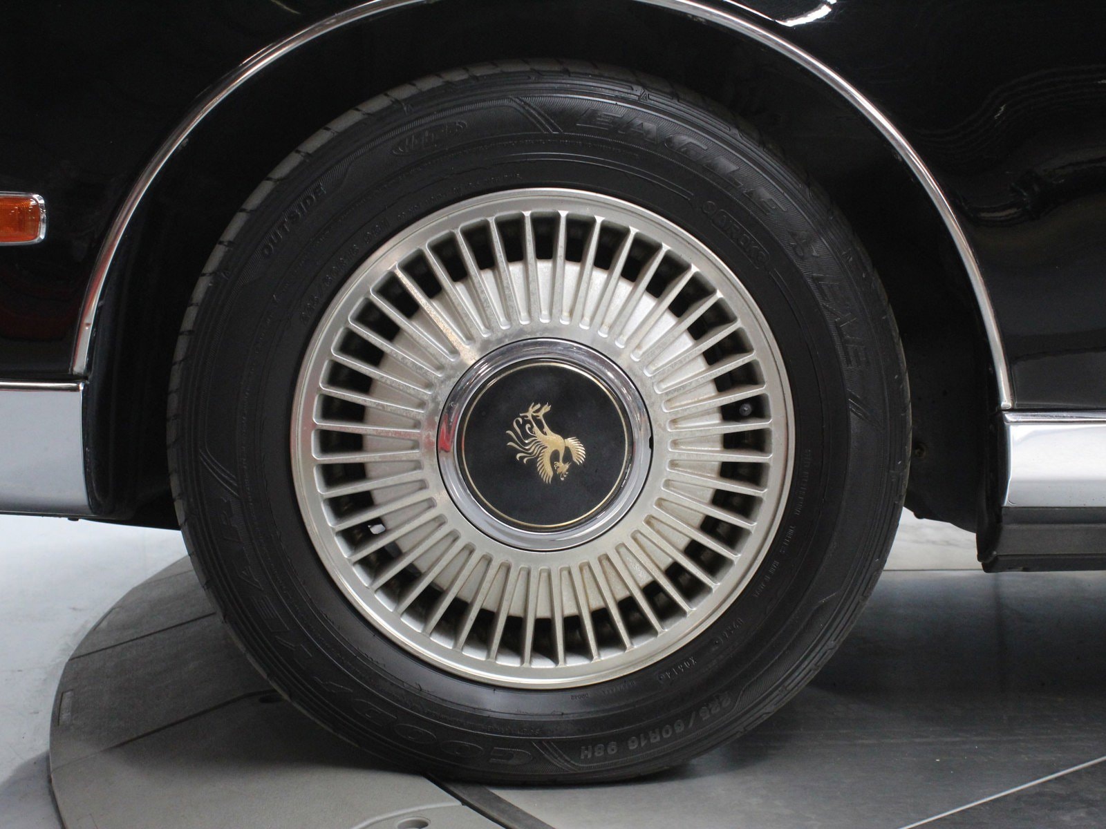 1997 Toyota Century 30