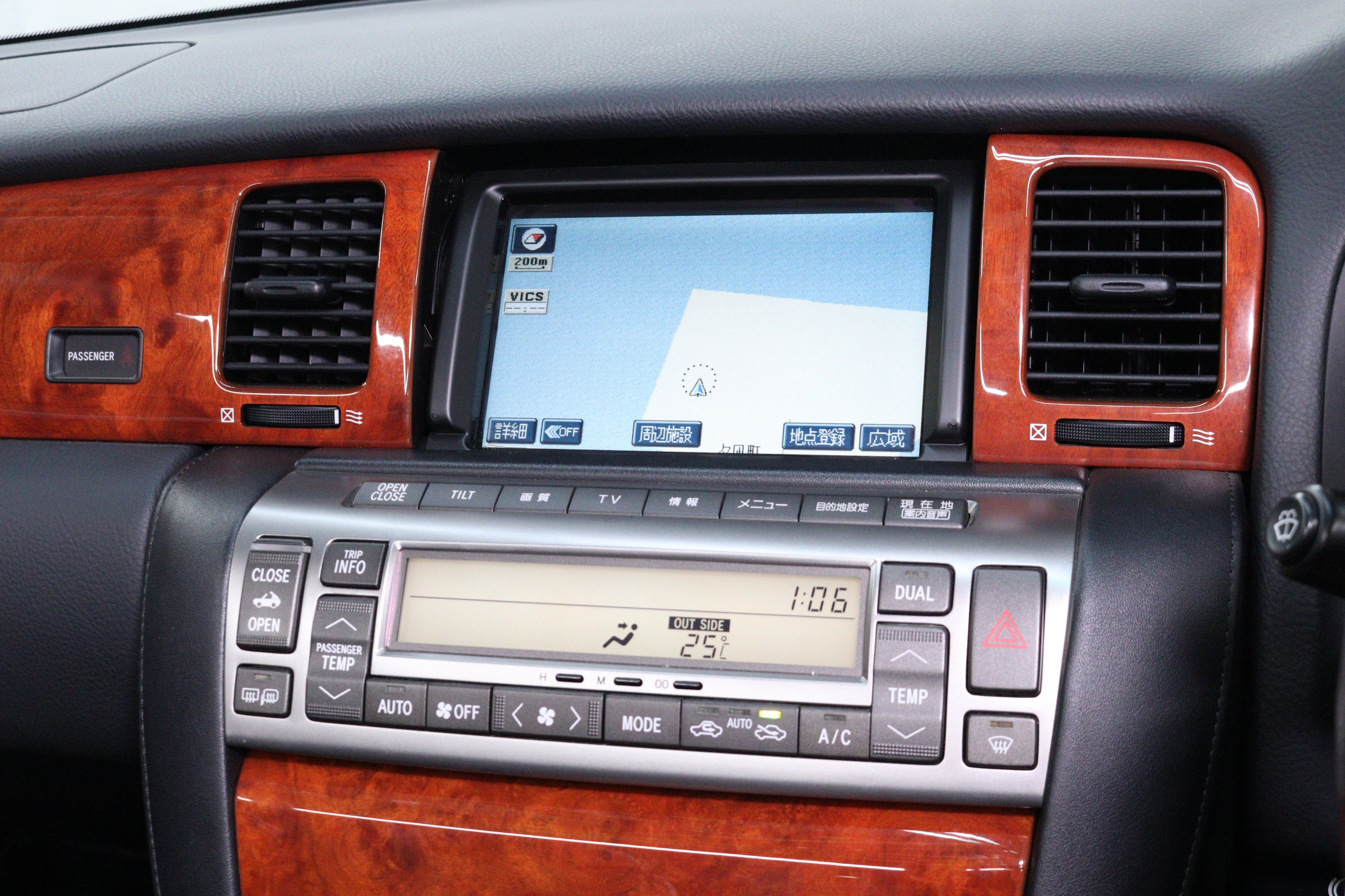 2001 Toyota Soarer 430 SCV 19