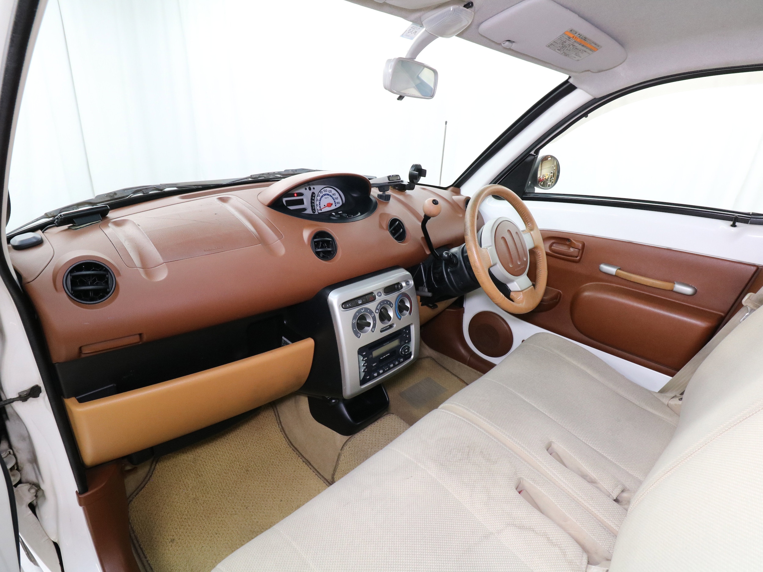2000 Toyota Will 15