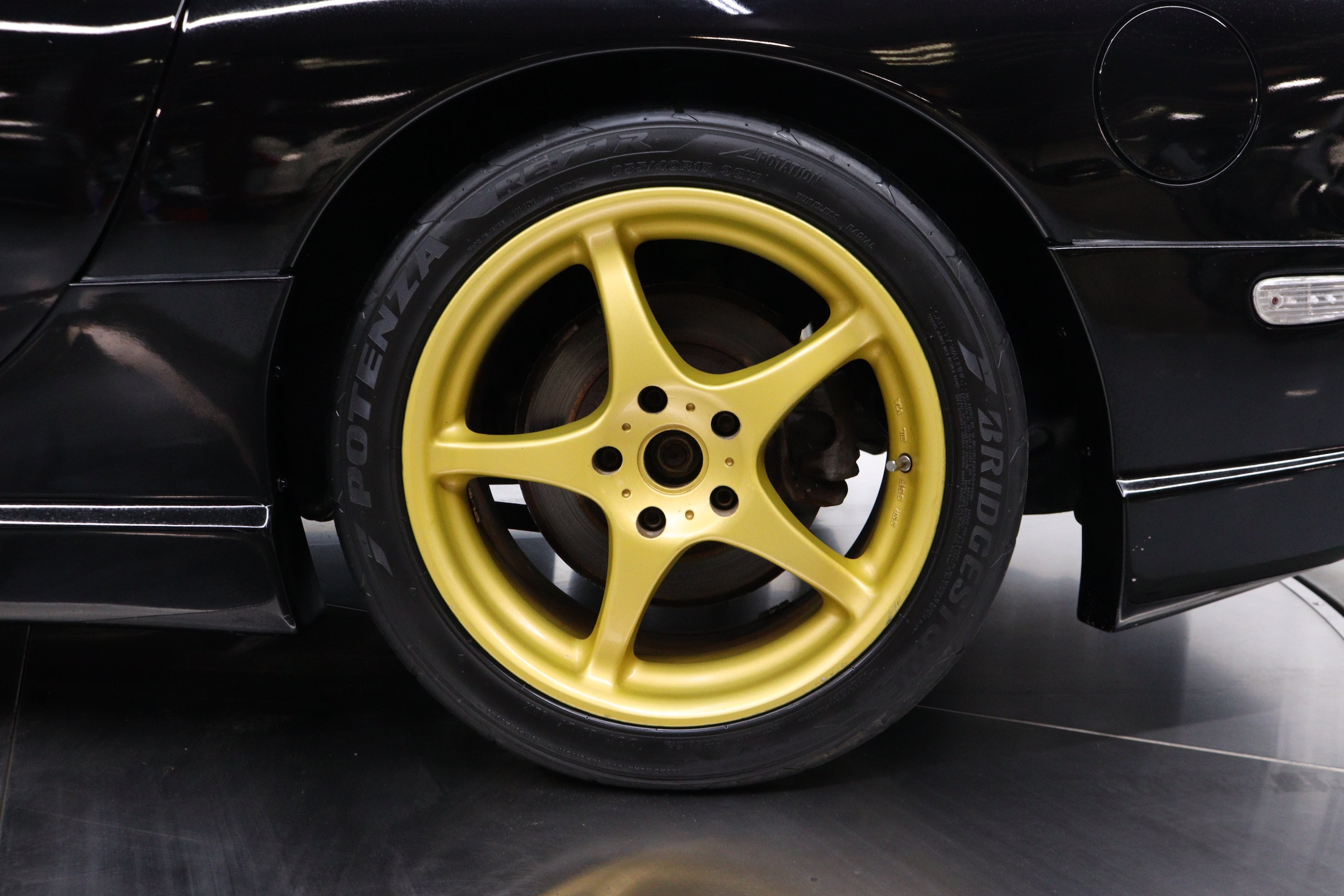 1997 Mazda RX-7 33