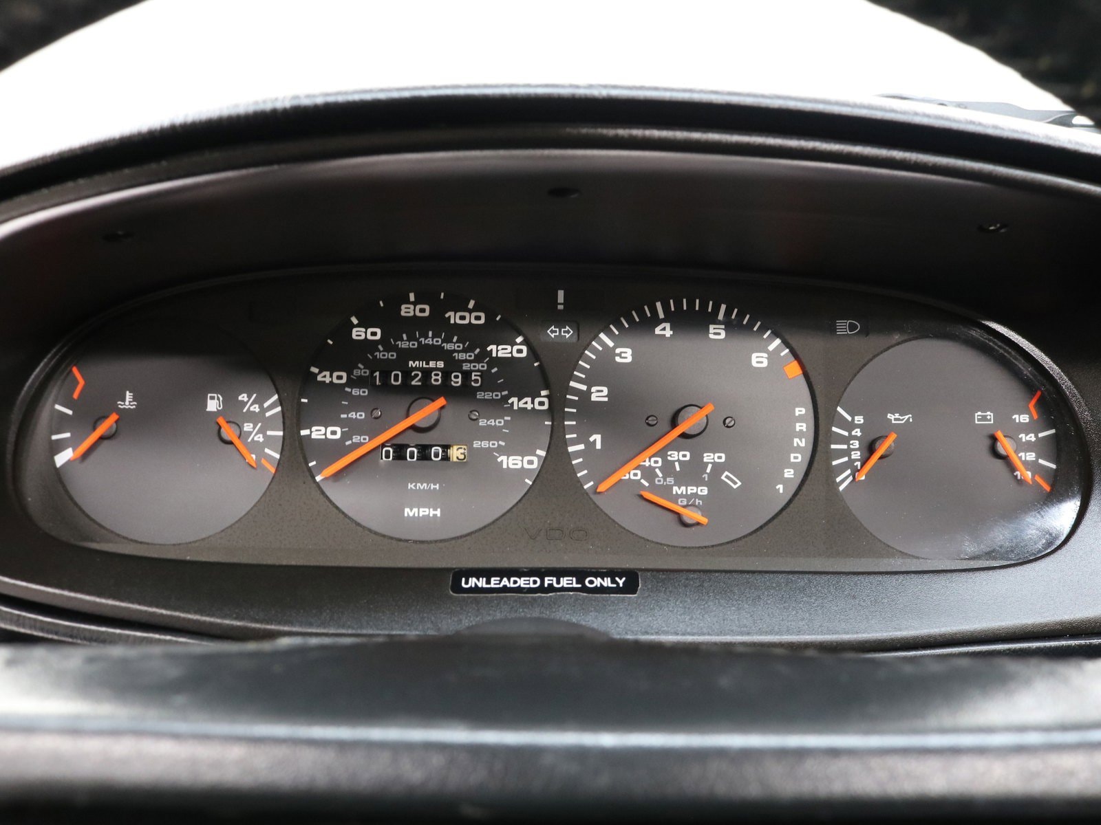 1986 Porsche 944 18