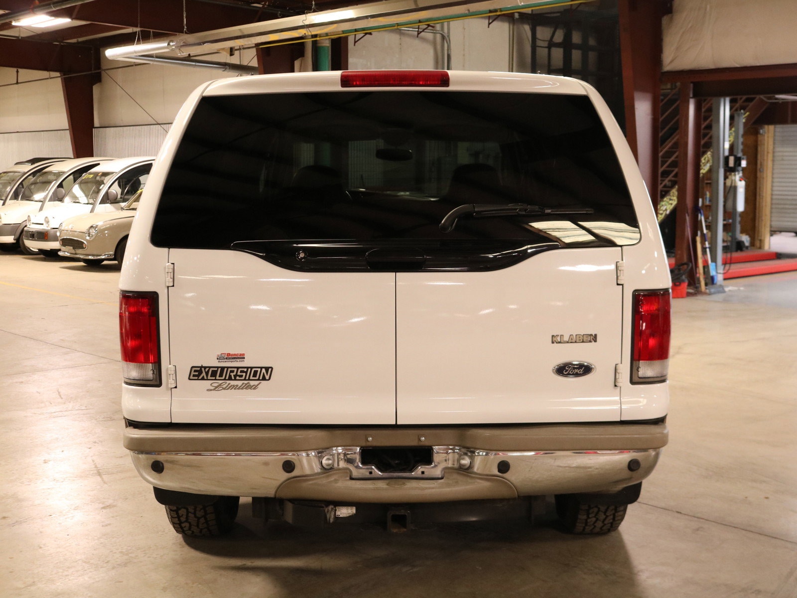 2000 Ford Excursion 6