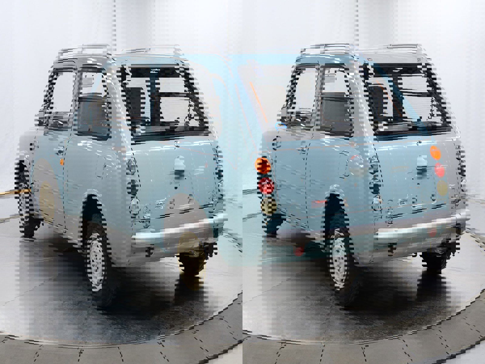 1990 Nissan Pao 5