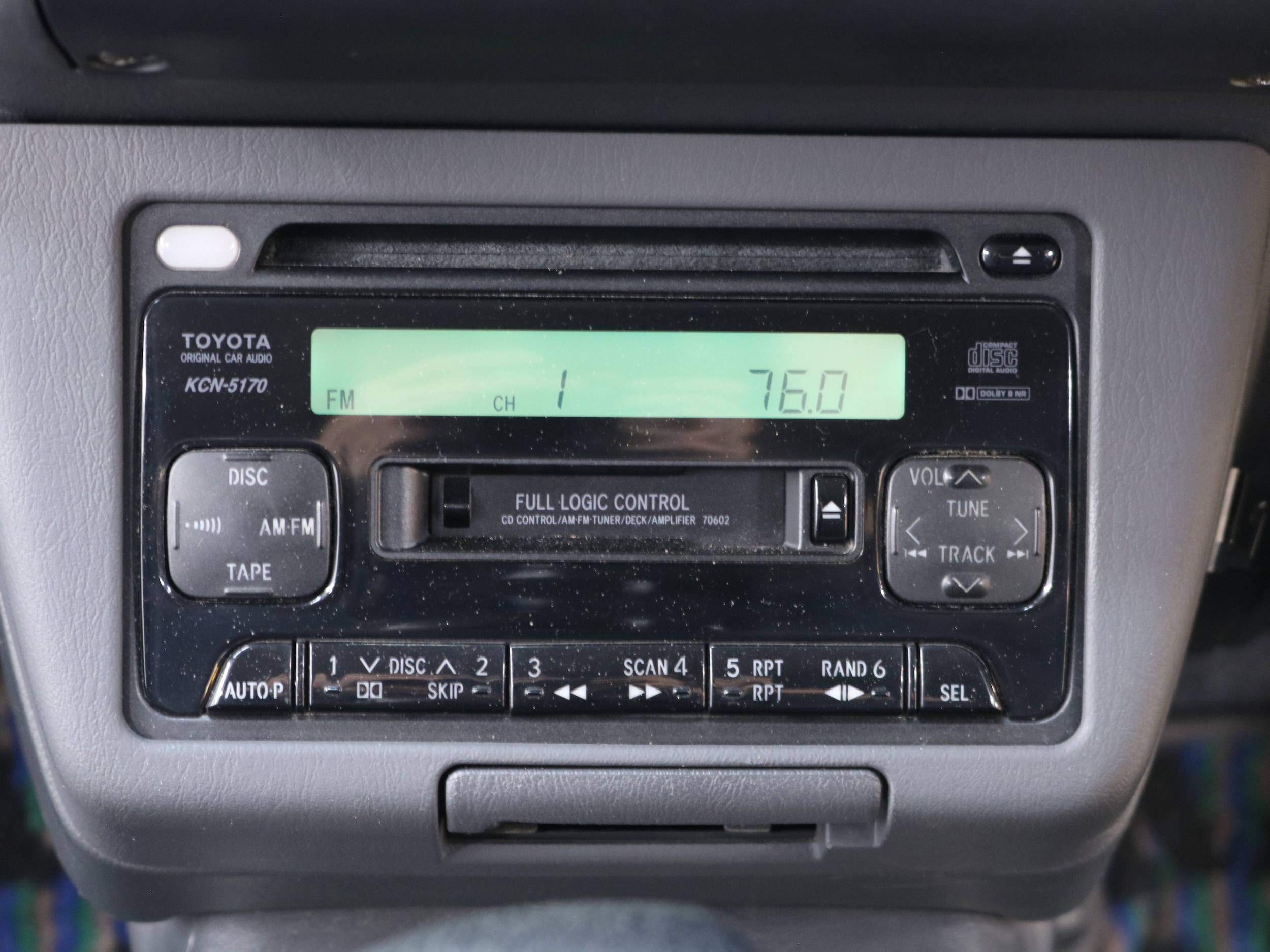 1998 Toyota RAV4 13