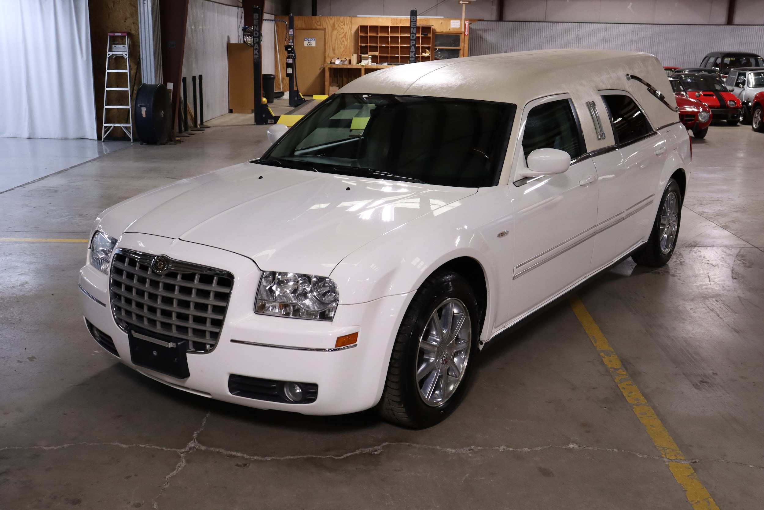 2007 Chrysler 300 4