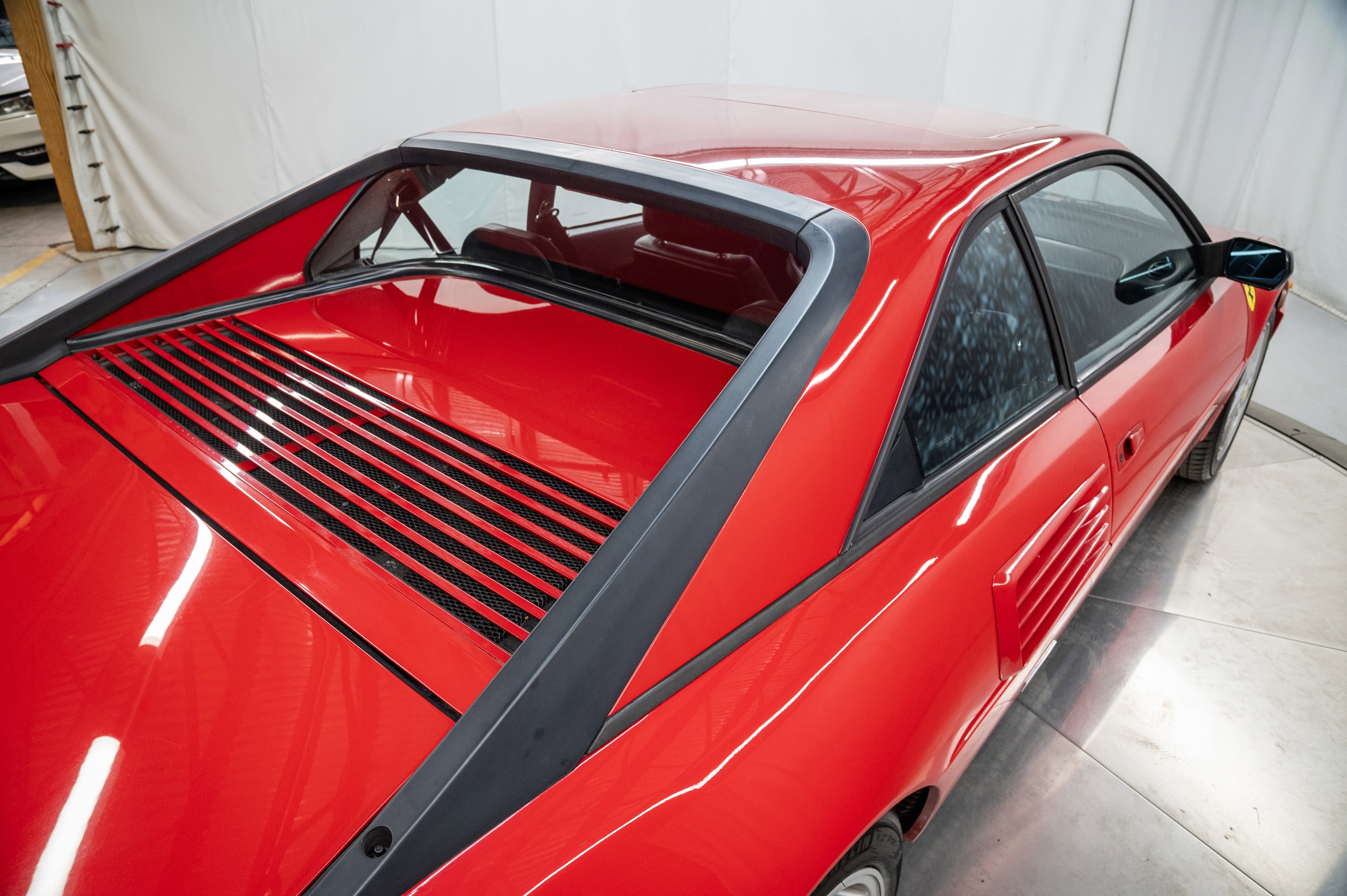 1991 Ferrari Mondial 108