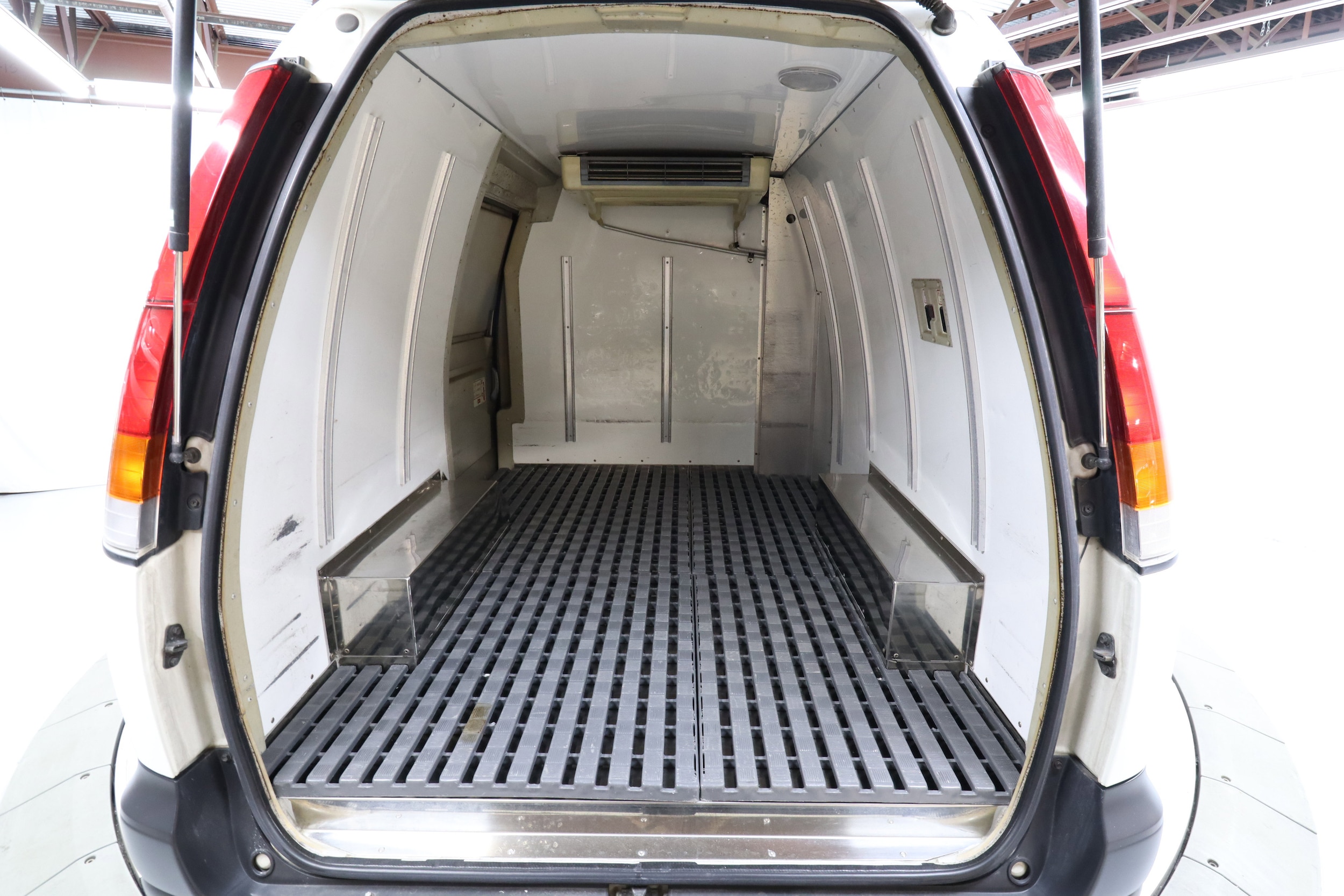 1998 Toyota Liteace 22