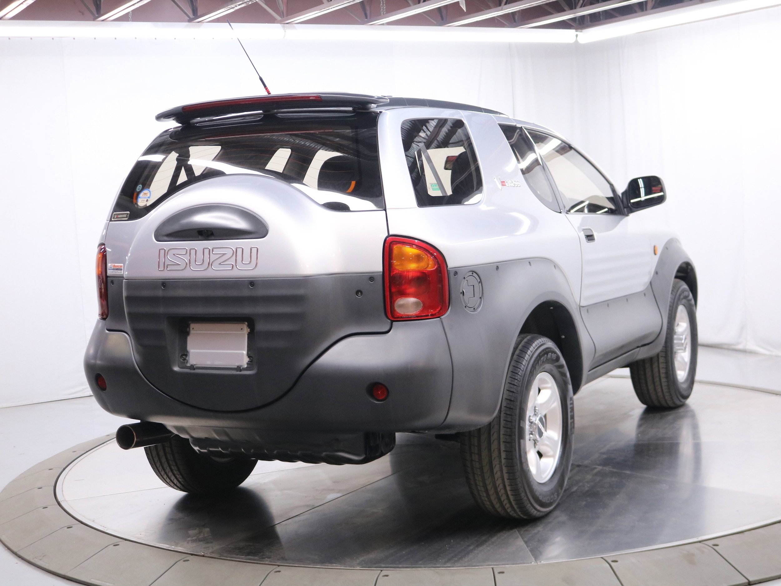 1997 Isuzu Vehicross 7