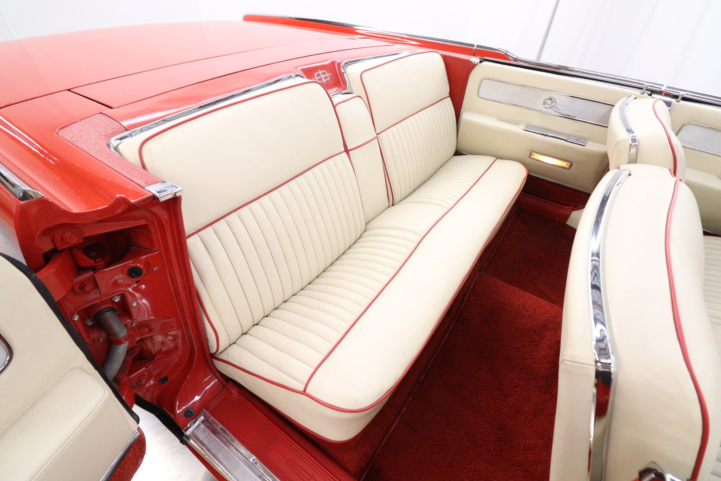1963 Lincoln Continental 25