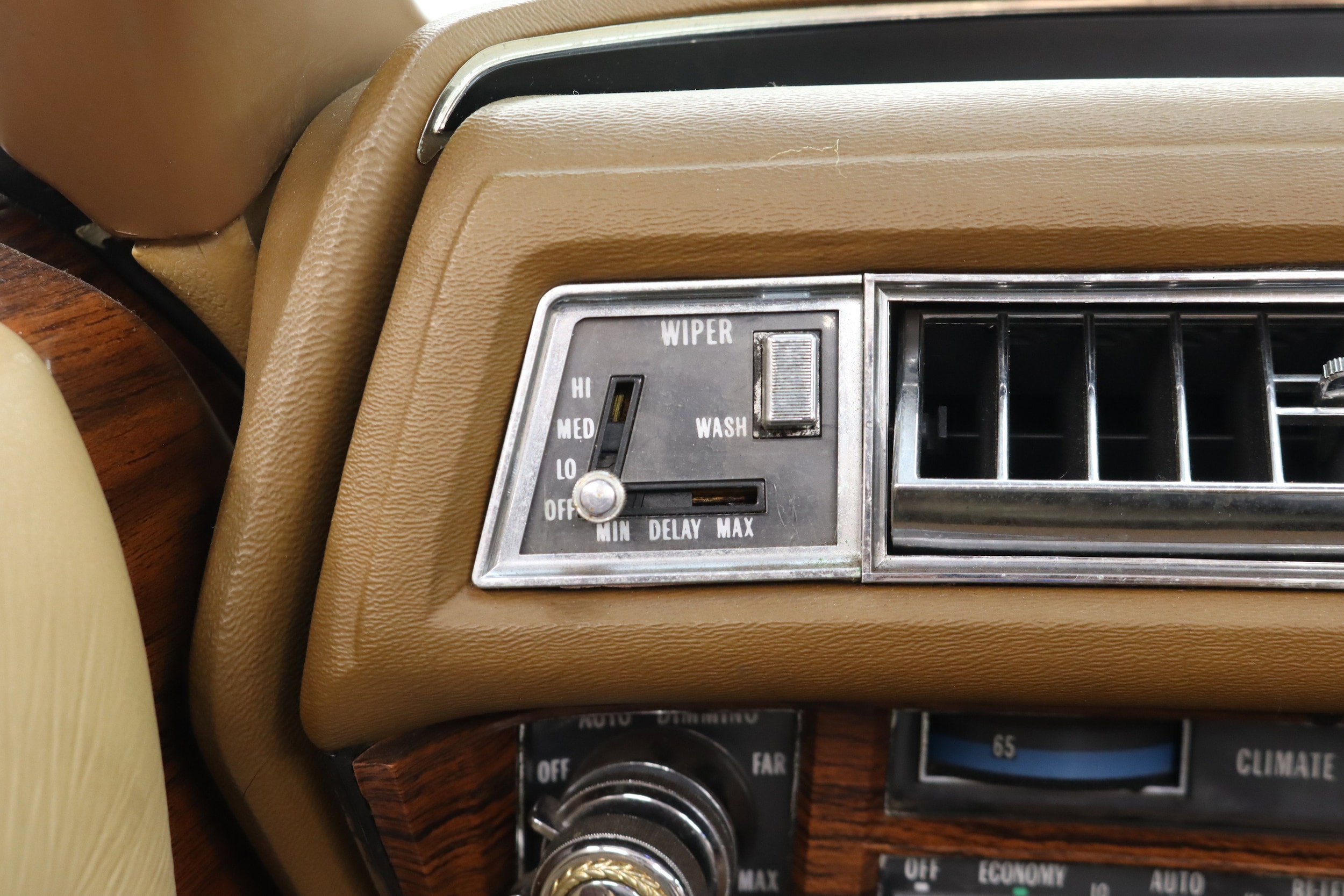 1976 Cadillac Eldorado 23