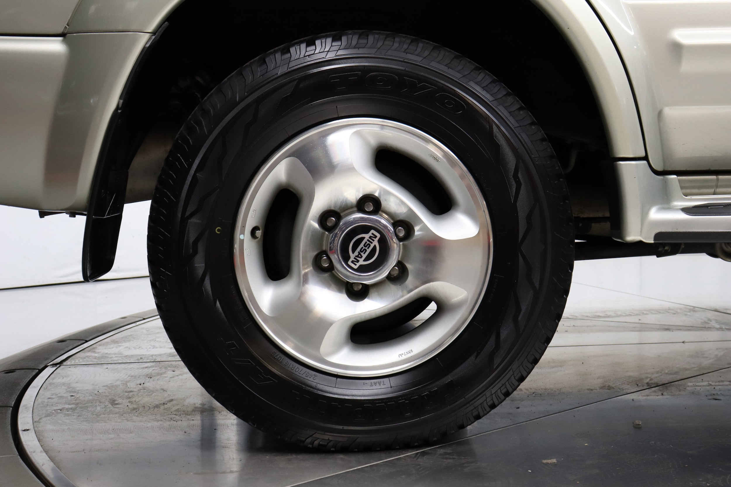 1996 Nissan Terrano 32