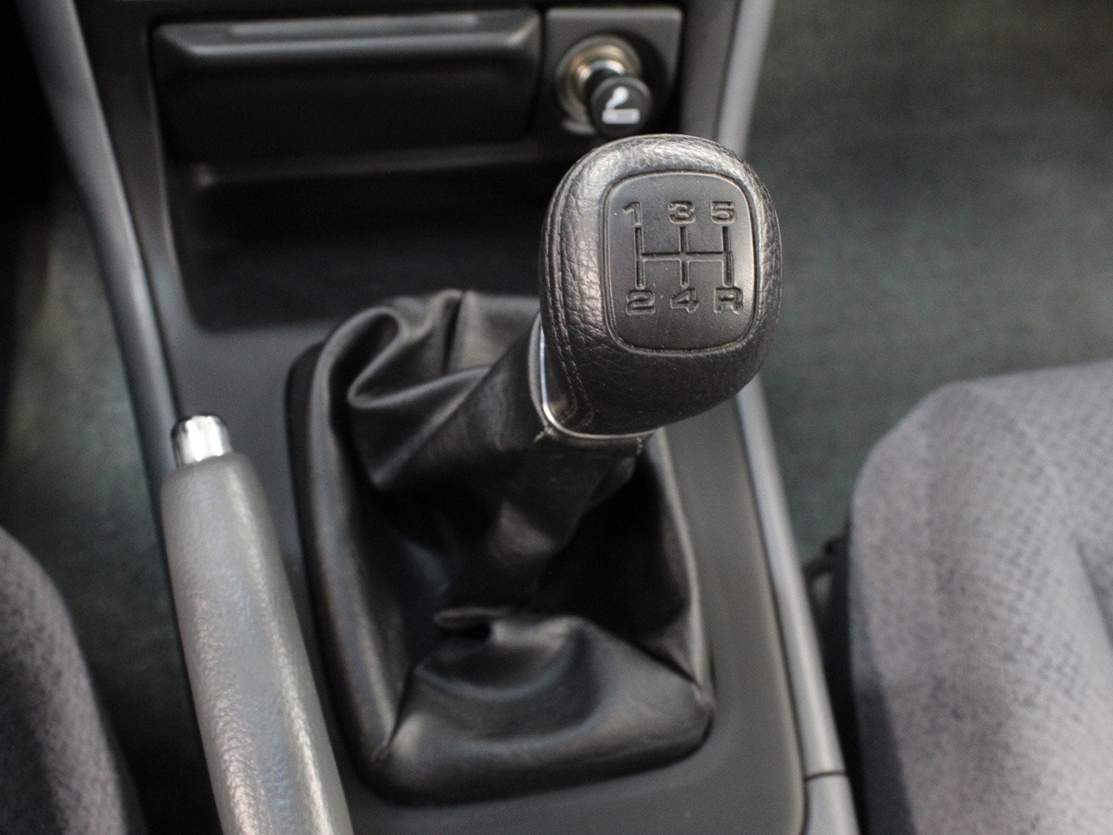 1995 Honda Accord Sdn 16