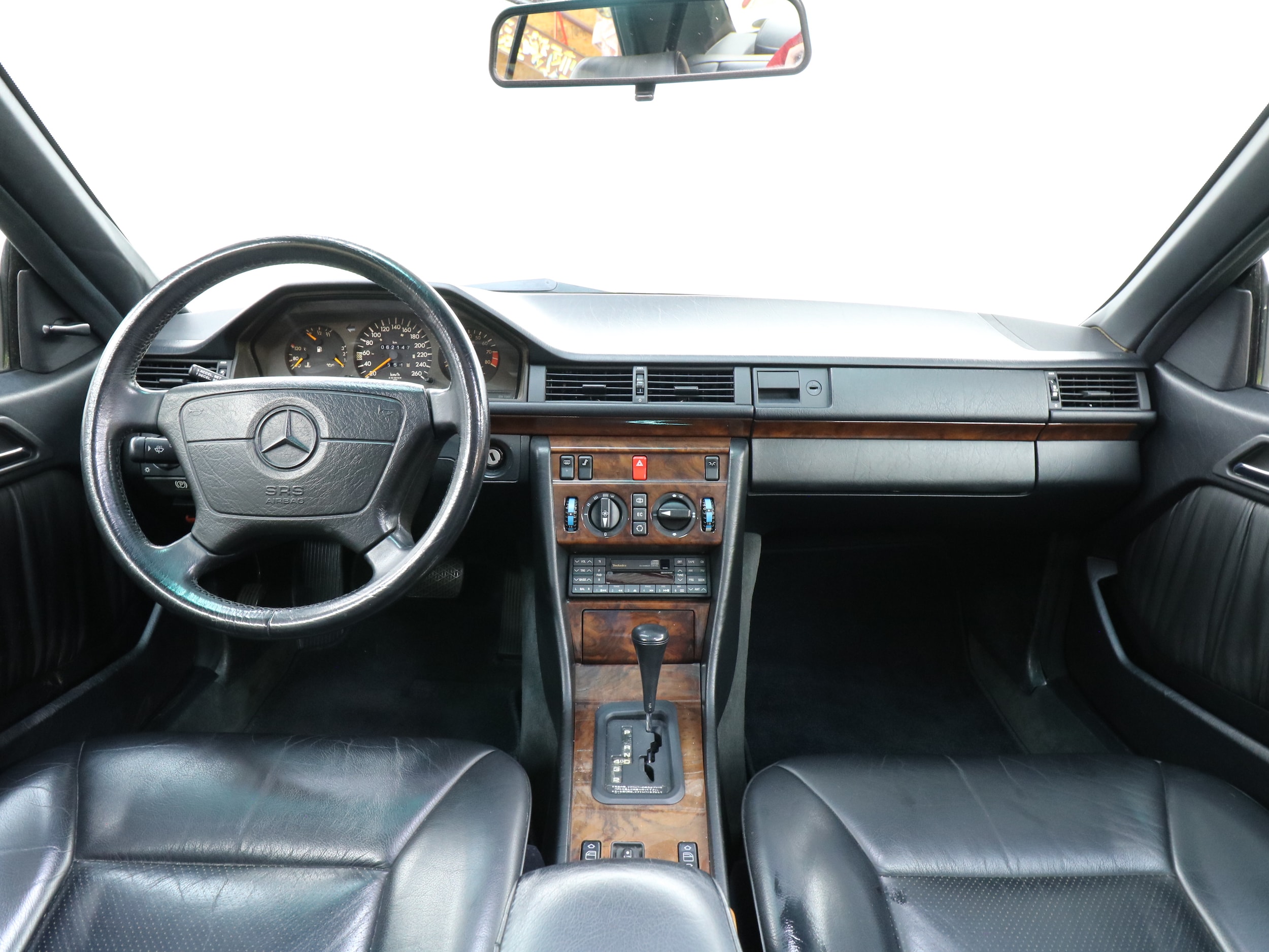 1992 Mercedes-Benz 300CE 45