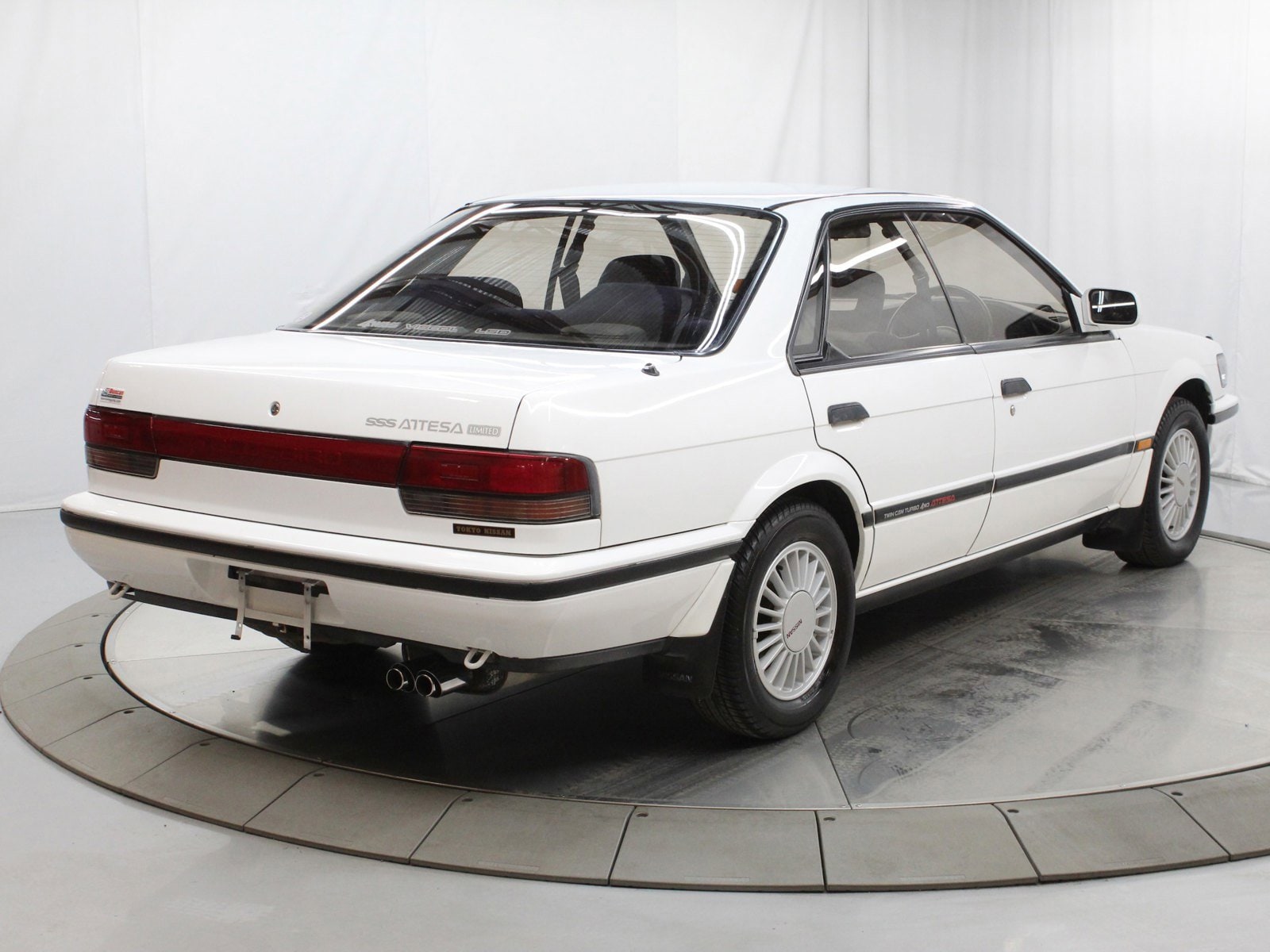 1987 Nissan Bluebird 7