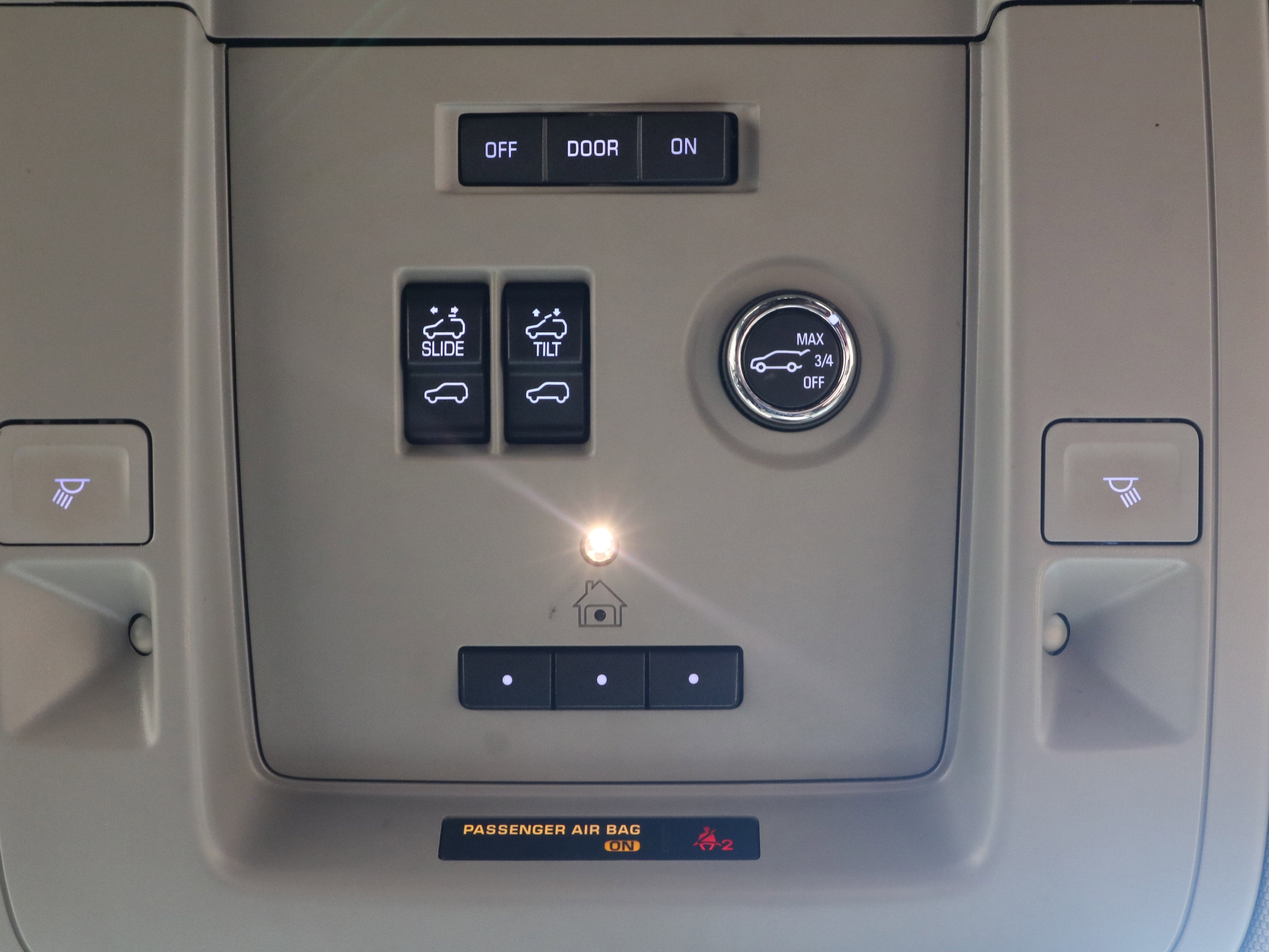 2015 Chevrolet Suburban 62