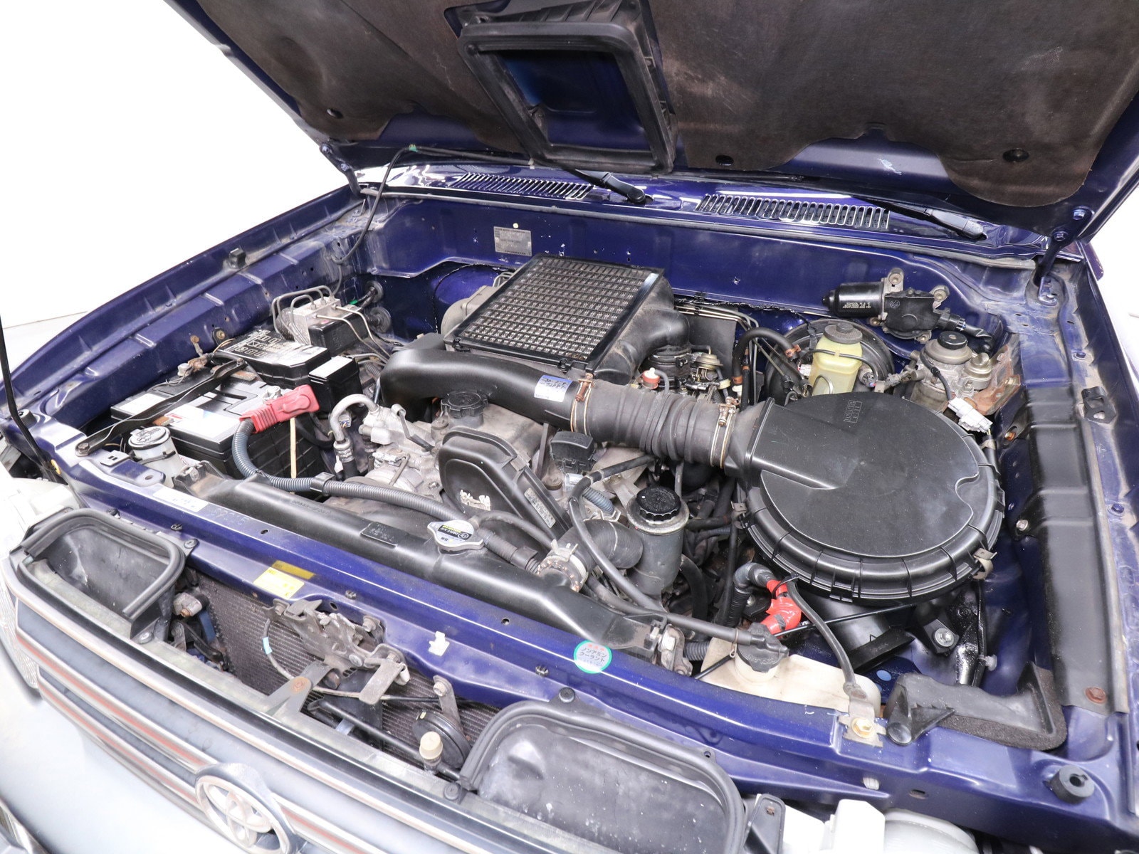 1996 Toyota Land Cruiser Prado 29