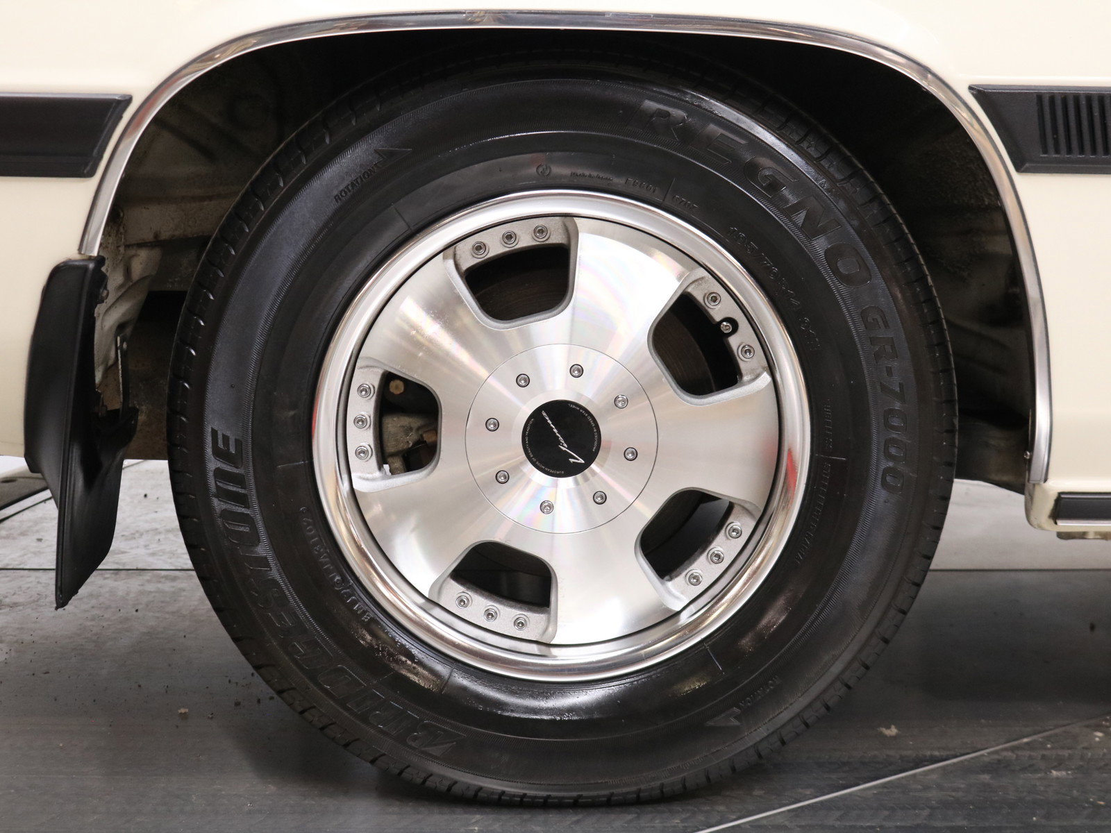 1981 Mazda Cosmo 34