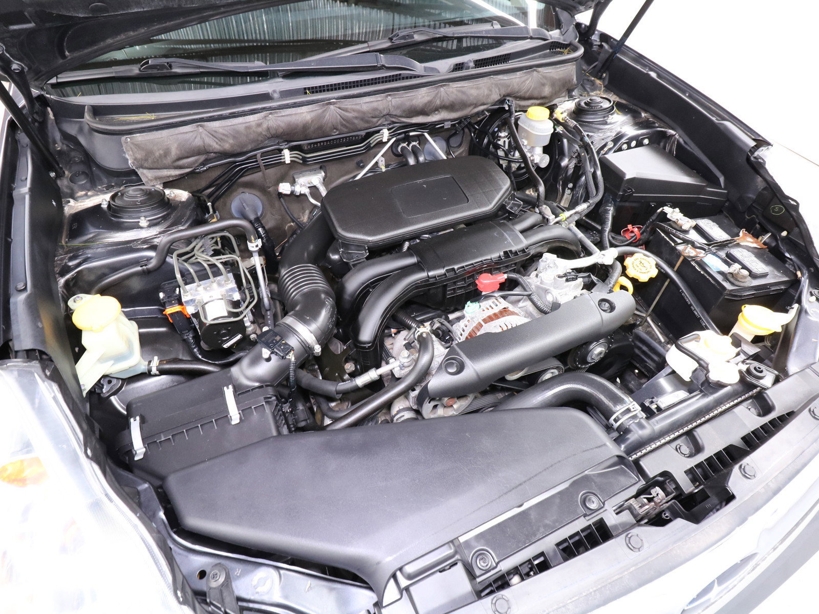 2012 Subaru Outback 24