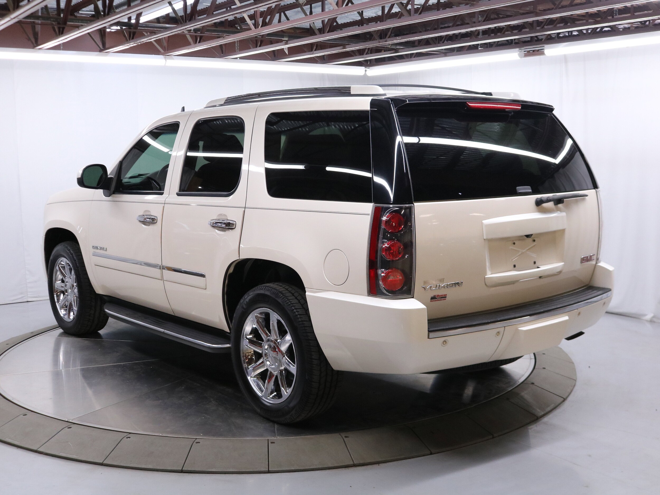 2013 GMC Yukon 5