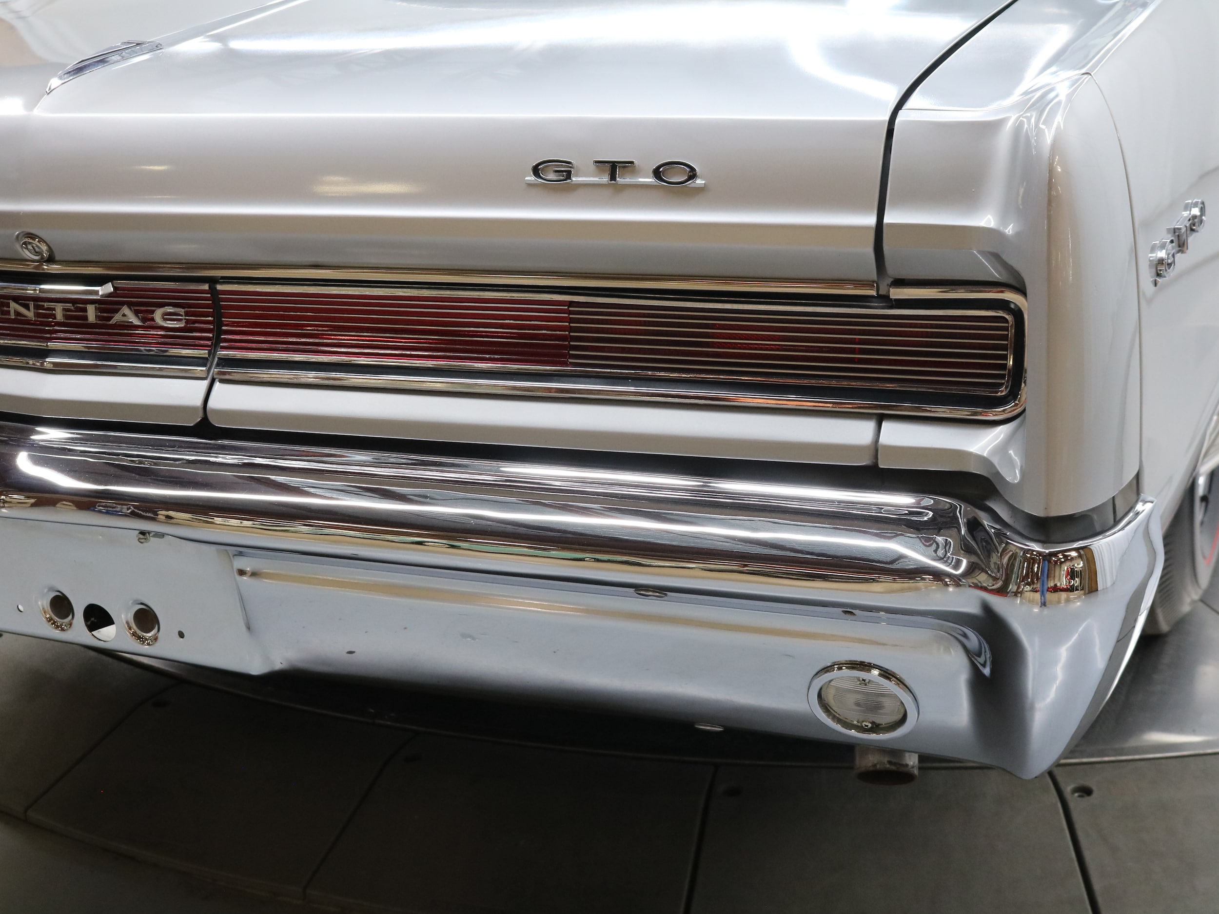 1964 Pontiac GTO 46