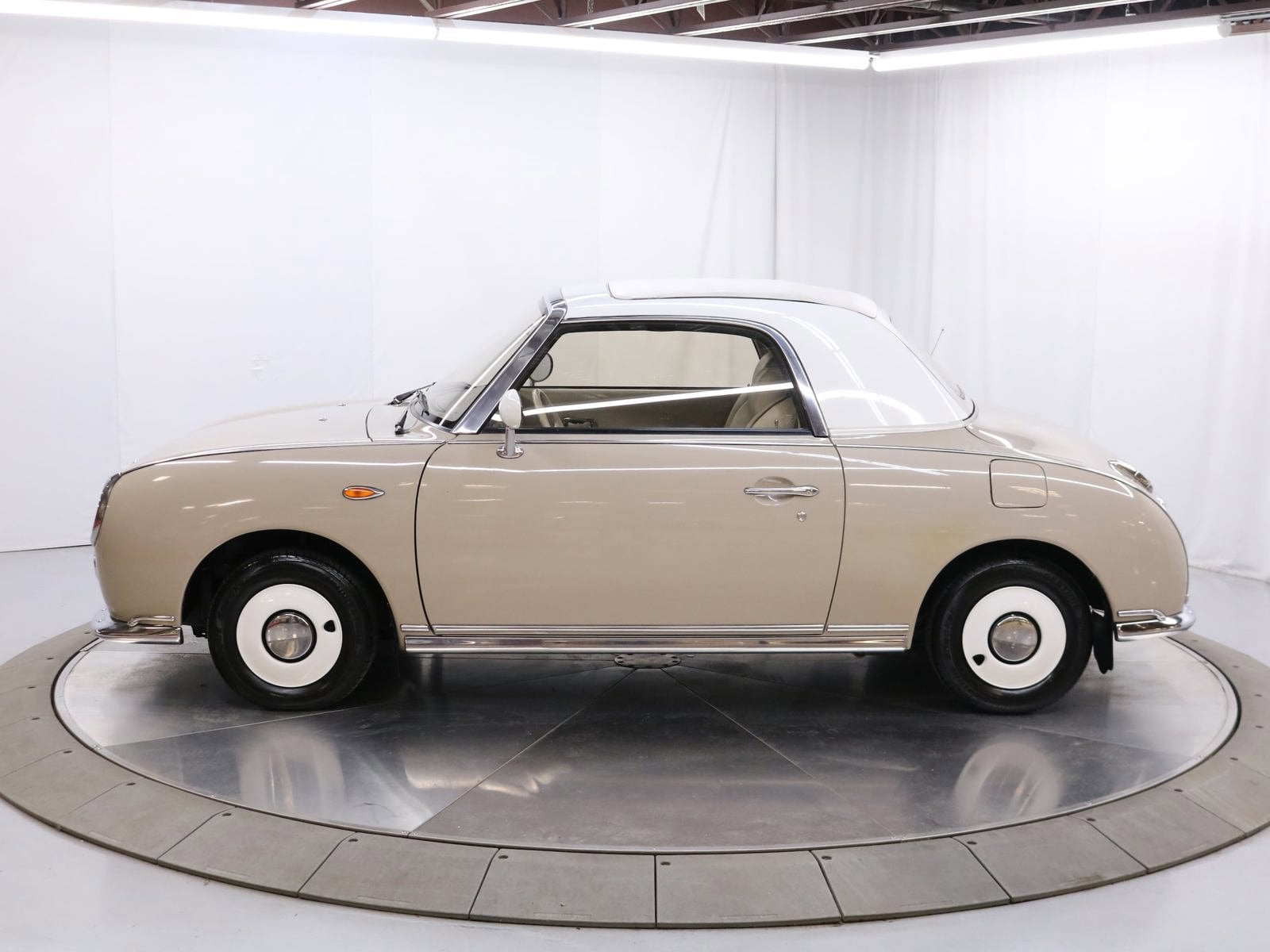 1991 Nissan Figaro 3
