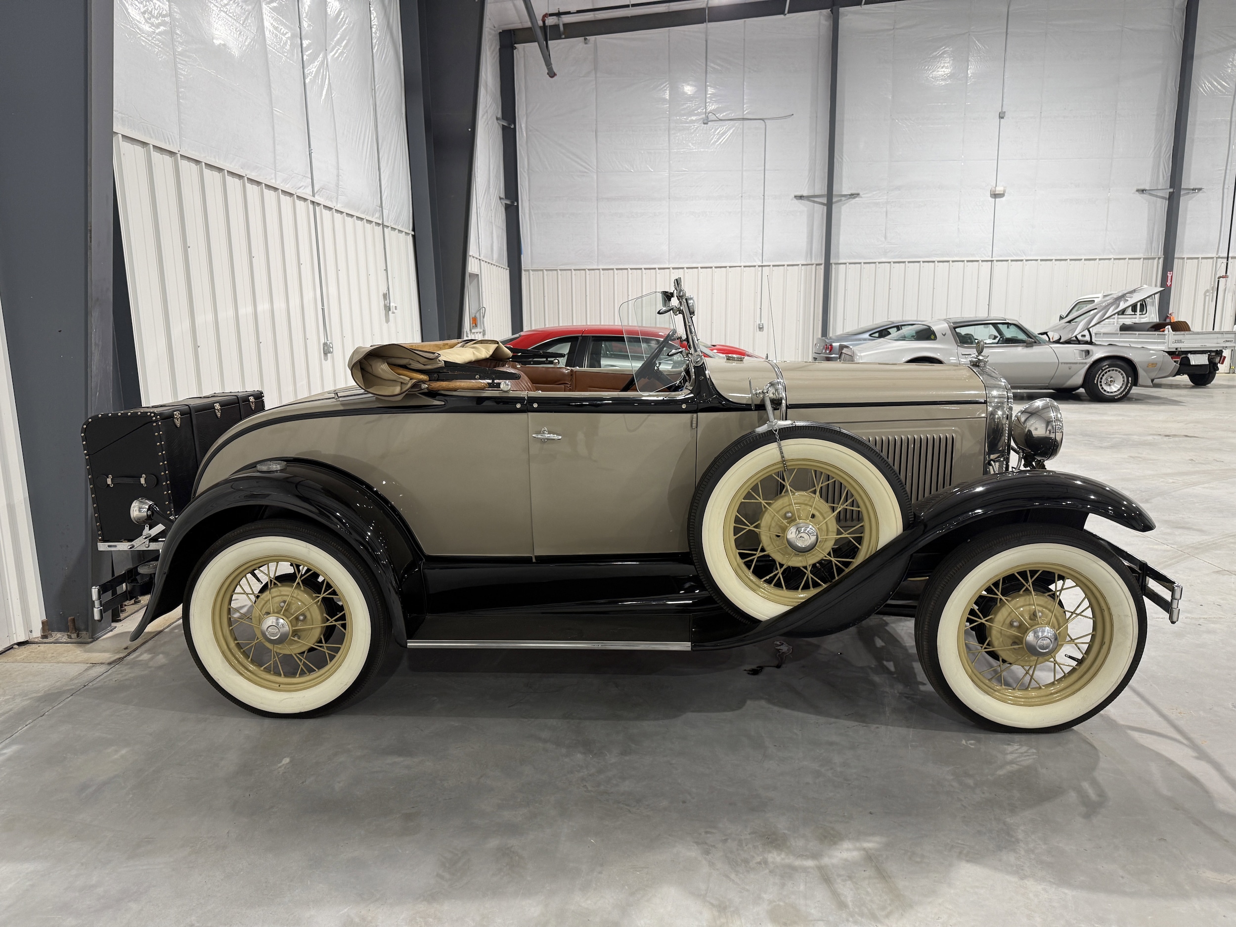 1931 Ford Model A 8