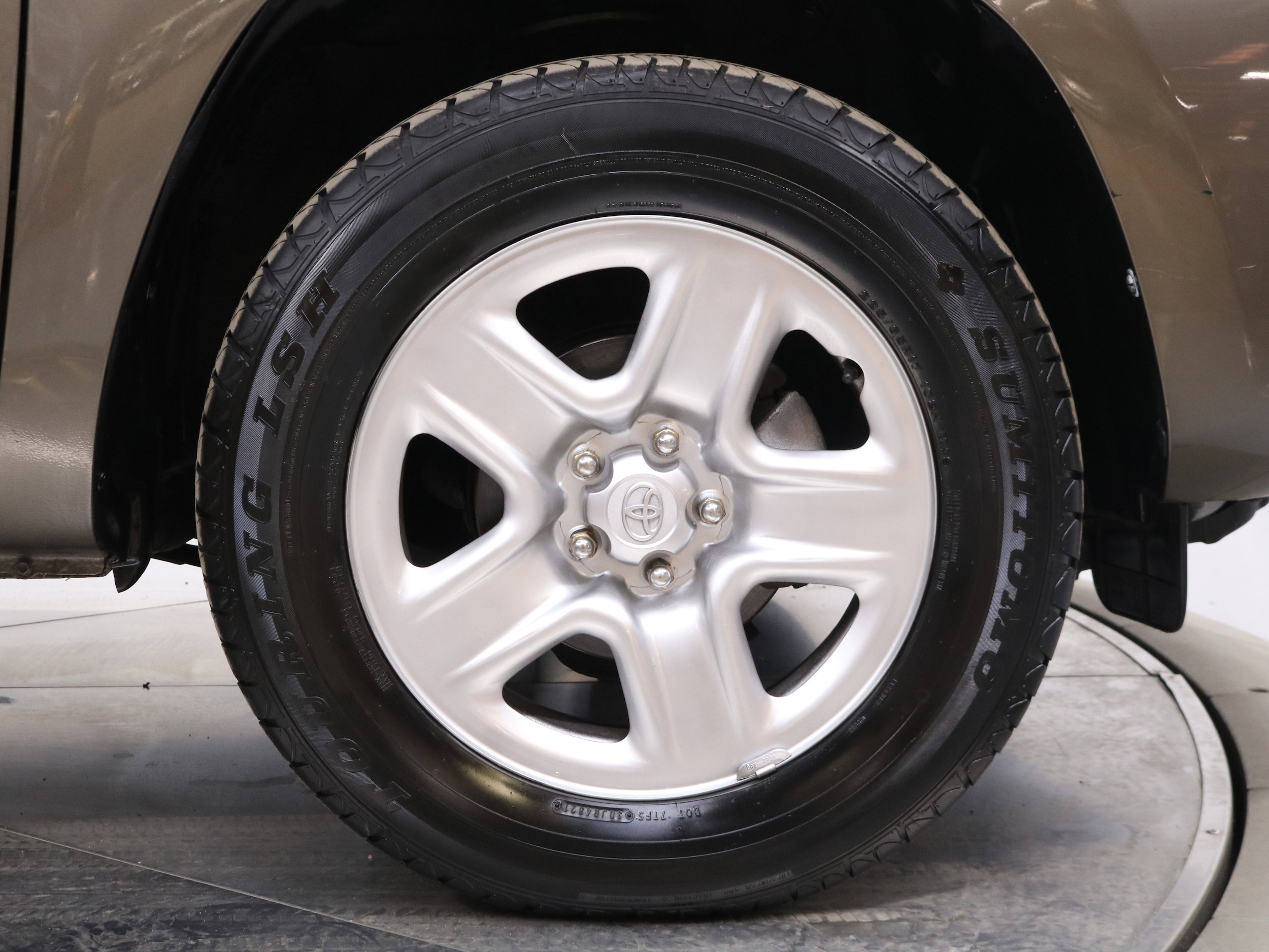 2010 Toyota RAV4 30