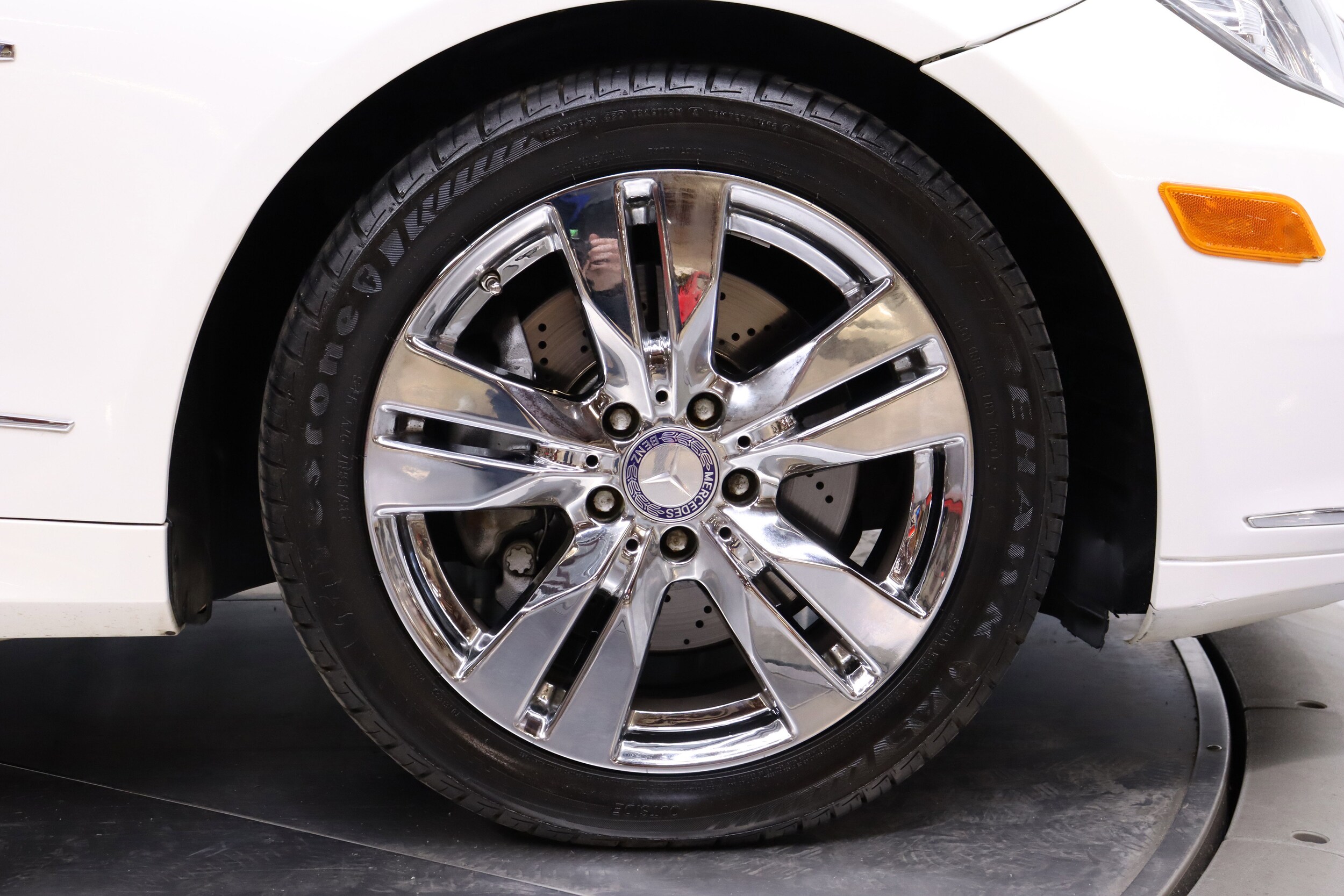 2012 Mercedes-Benz E350 42