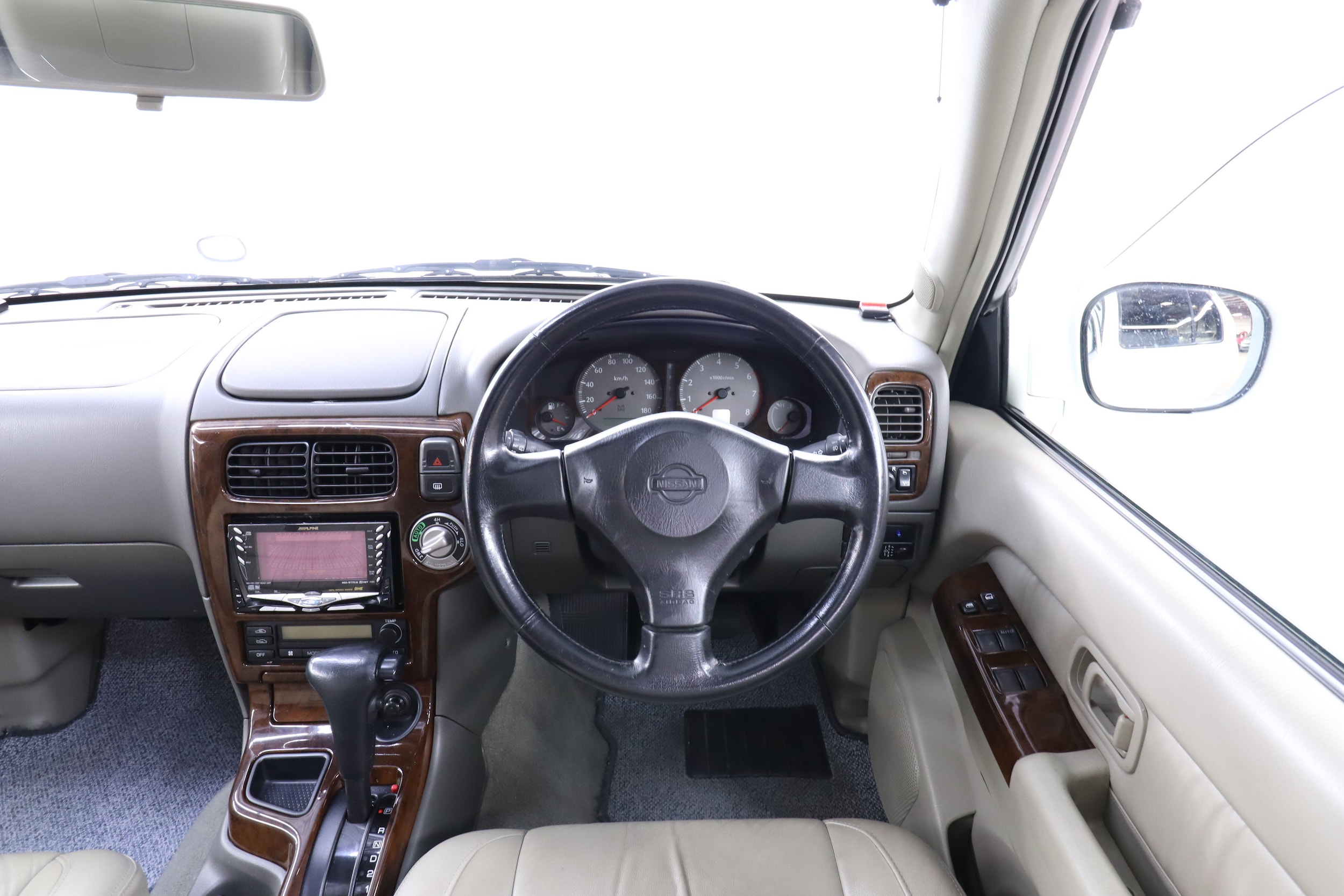1999 Nissan Terrano Regulus 10