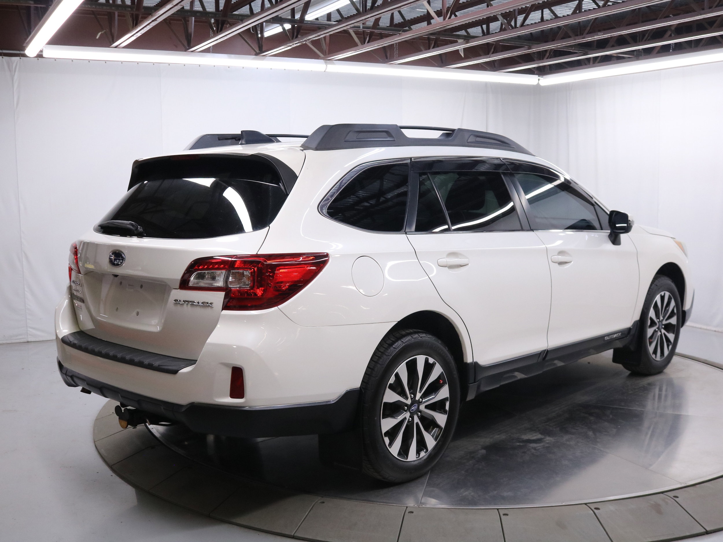 2016 Subaru Outback 7