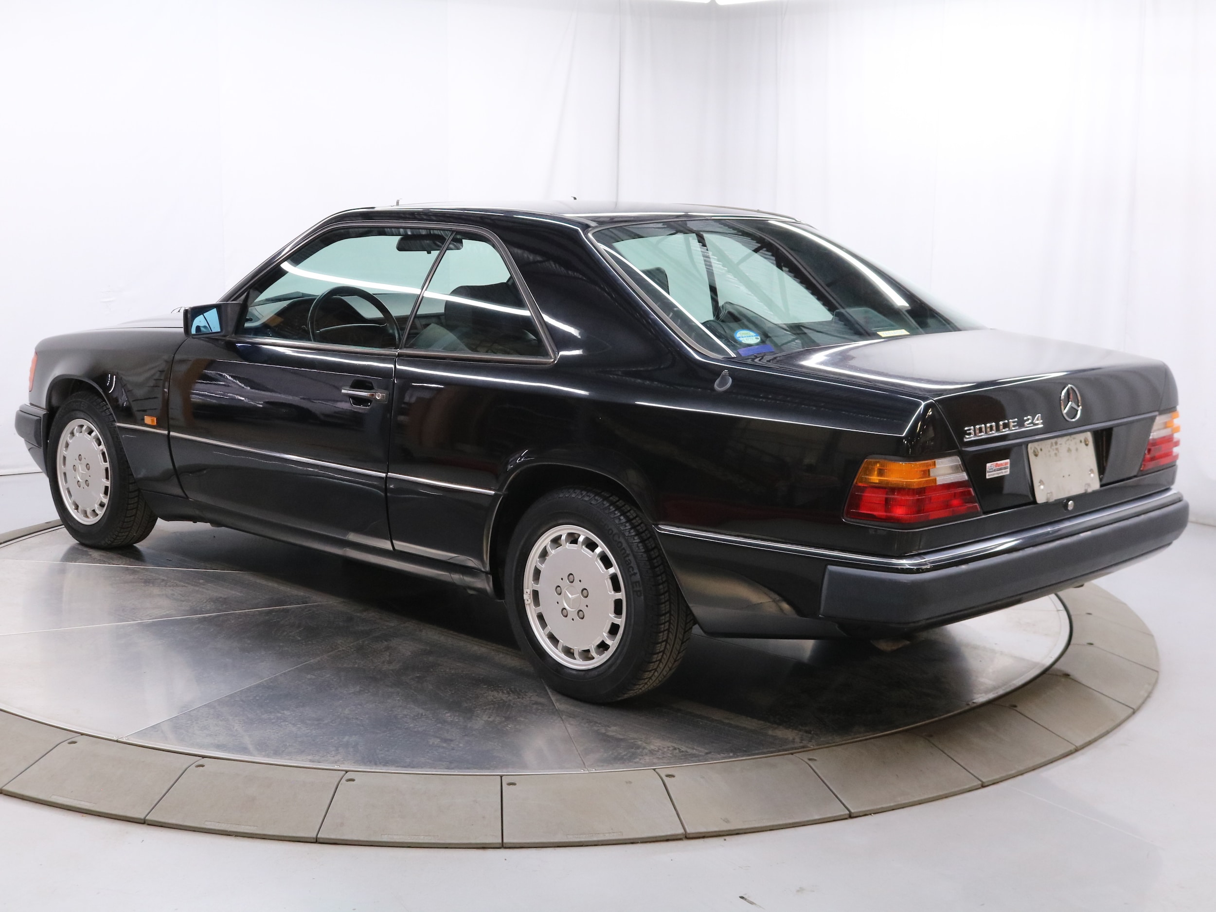 1992 Mercedes-Benz 300CE 5