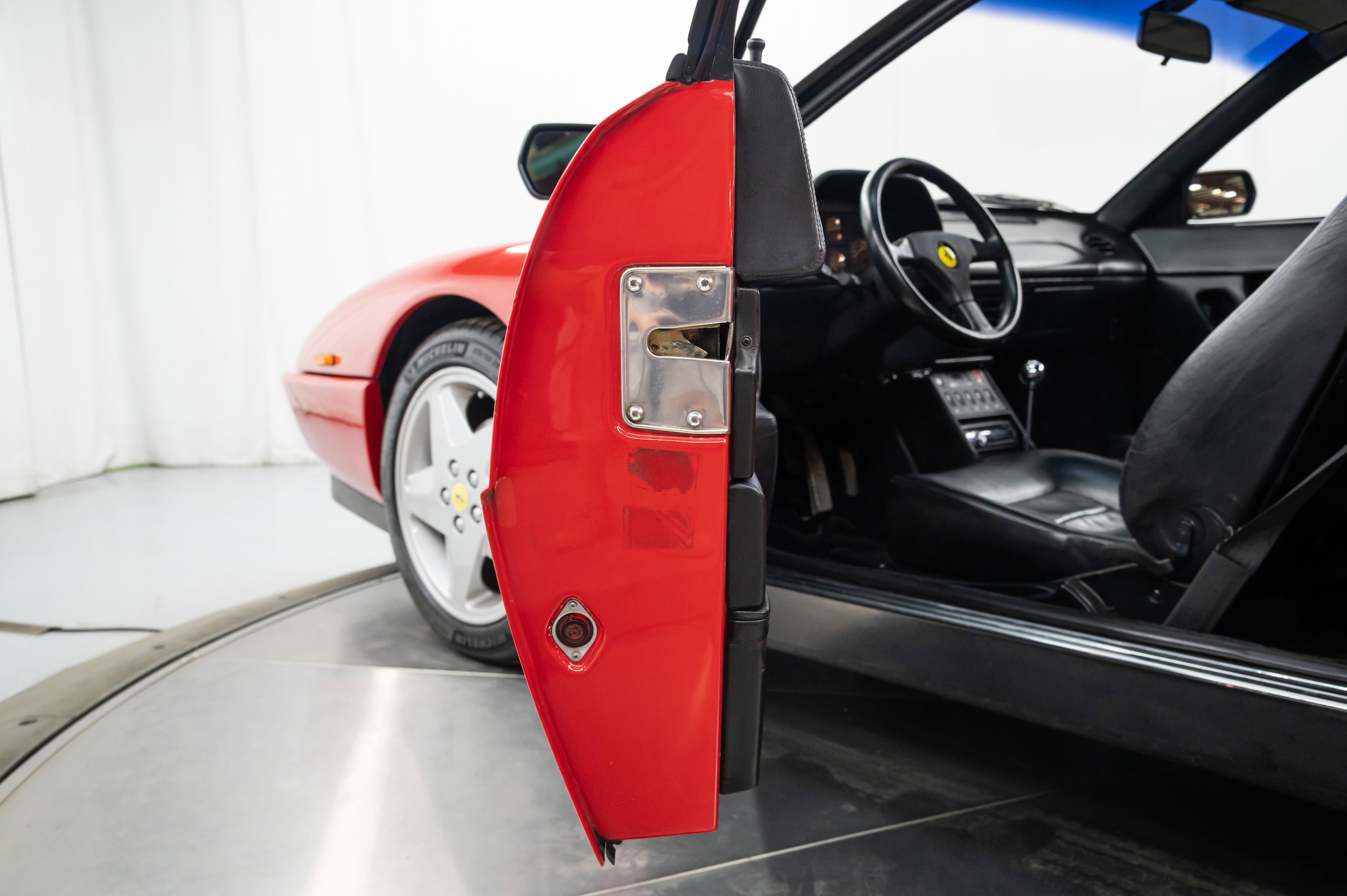 1991 Ferrari Mondial 151